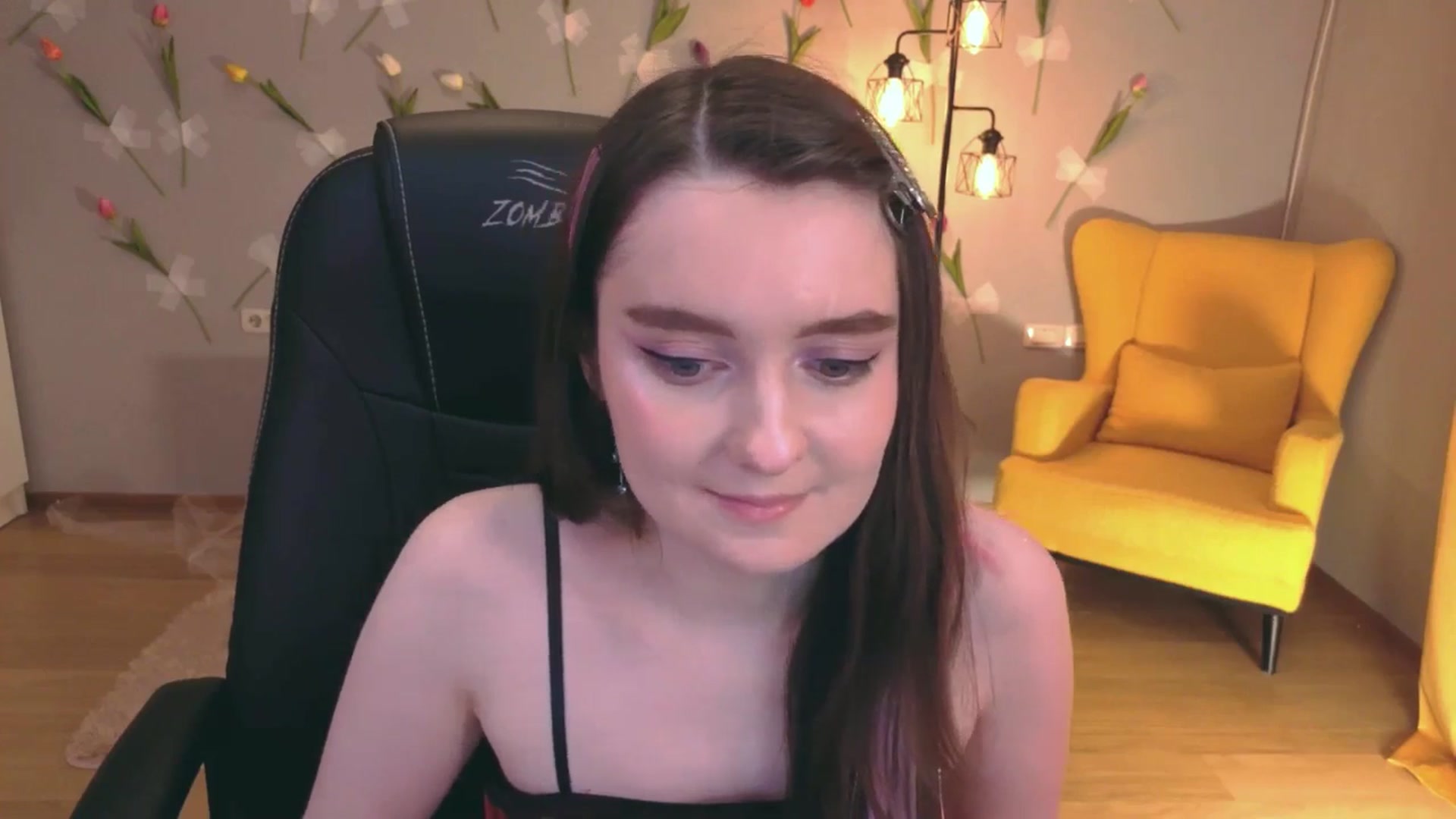 Gallery image thumbnail from Milim_Nava's myfreecams stream on, 04/08/2026, 08:50 image 12 of 20
