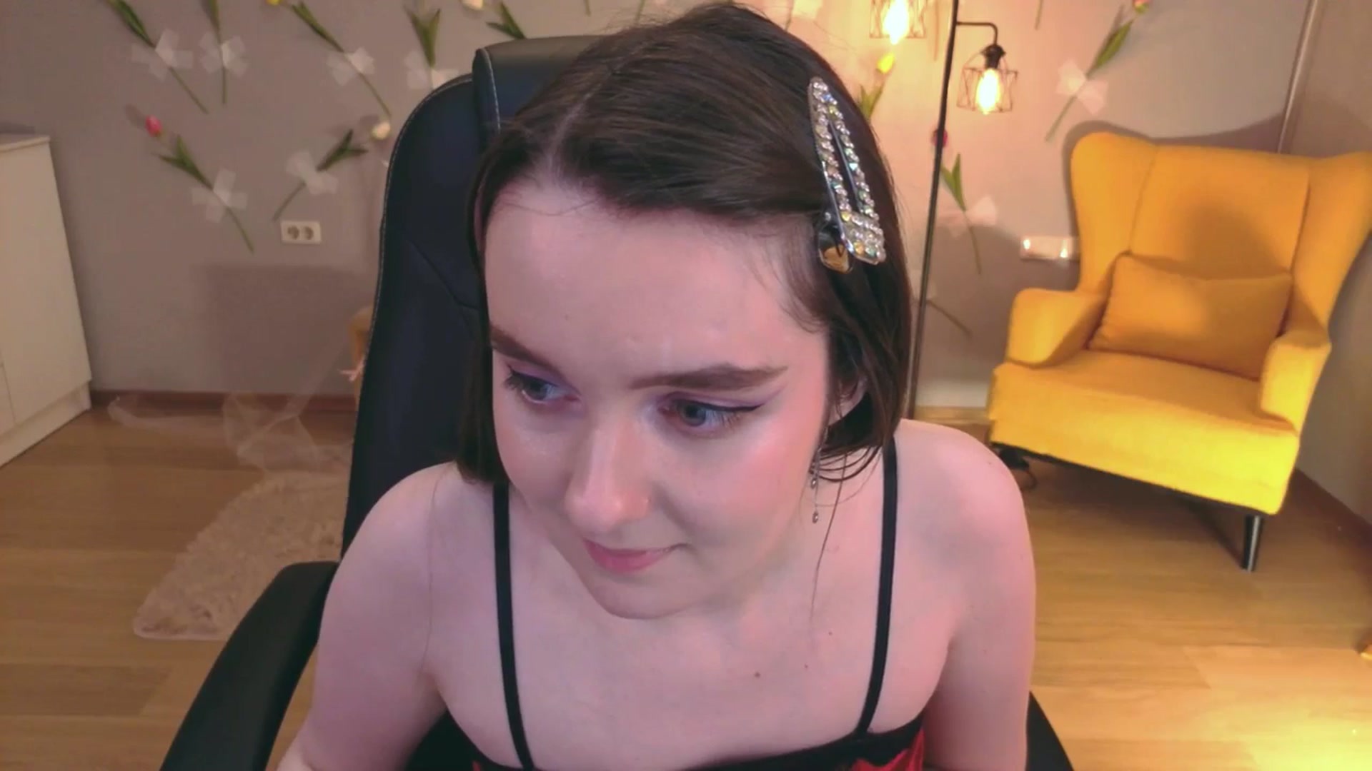 Gallery image thumbnail from Milim_Nava's myfreecams stream on, 04/08/2026, 09:46 image 15 of 20