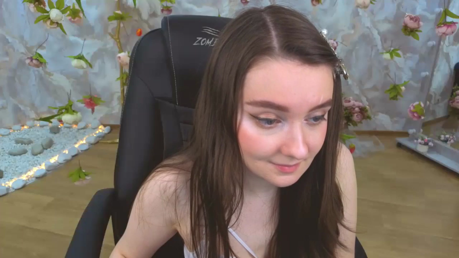 Gallery image thumbnail from Milim_Nava's myfreecams stream on, 04/09/2026, 05:48 image 4 of 20