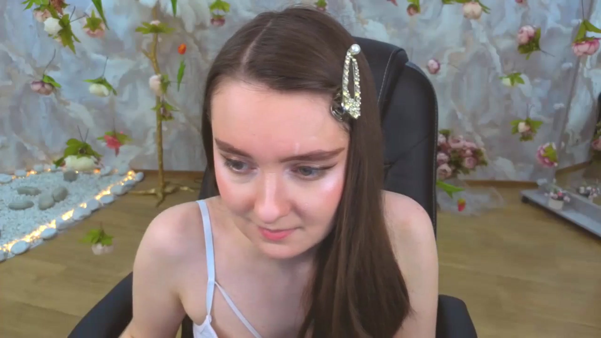 Gallery image thumbnail from Milim_Nava's myfreecams stream on, 04/09/2026, 05:48 image 20 of 20
