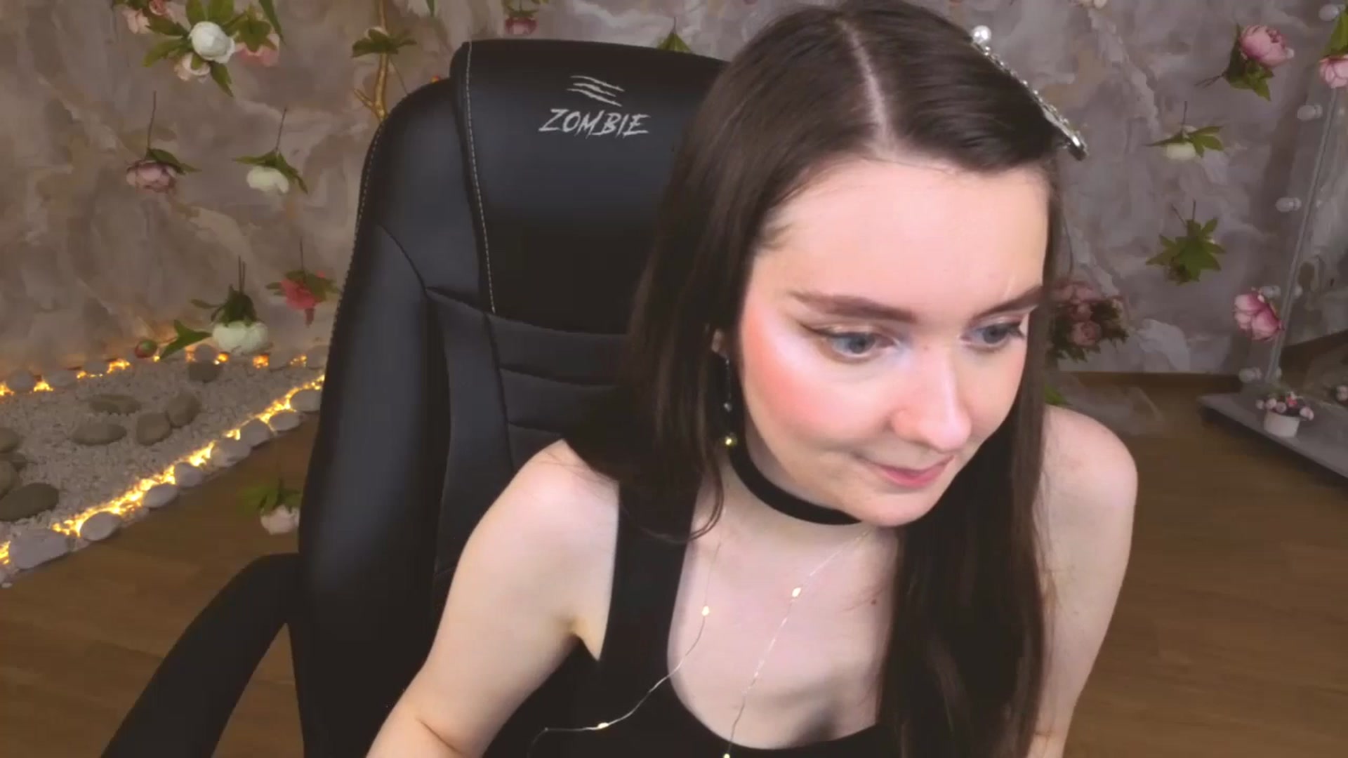 Gallery image thumbnail from Milim_Nava's myfreecams stream on, 04/09/2026, 09:03 image 6 of 20