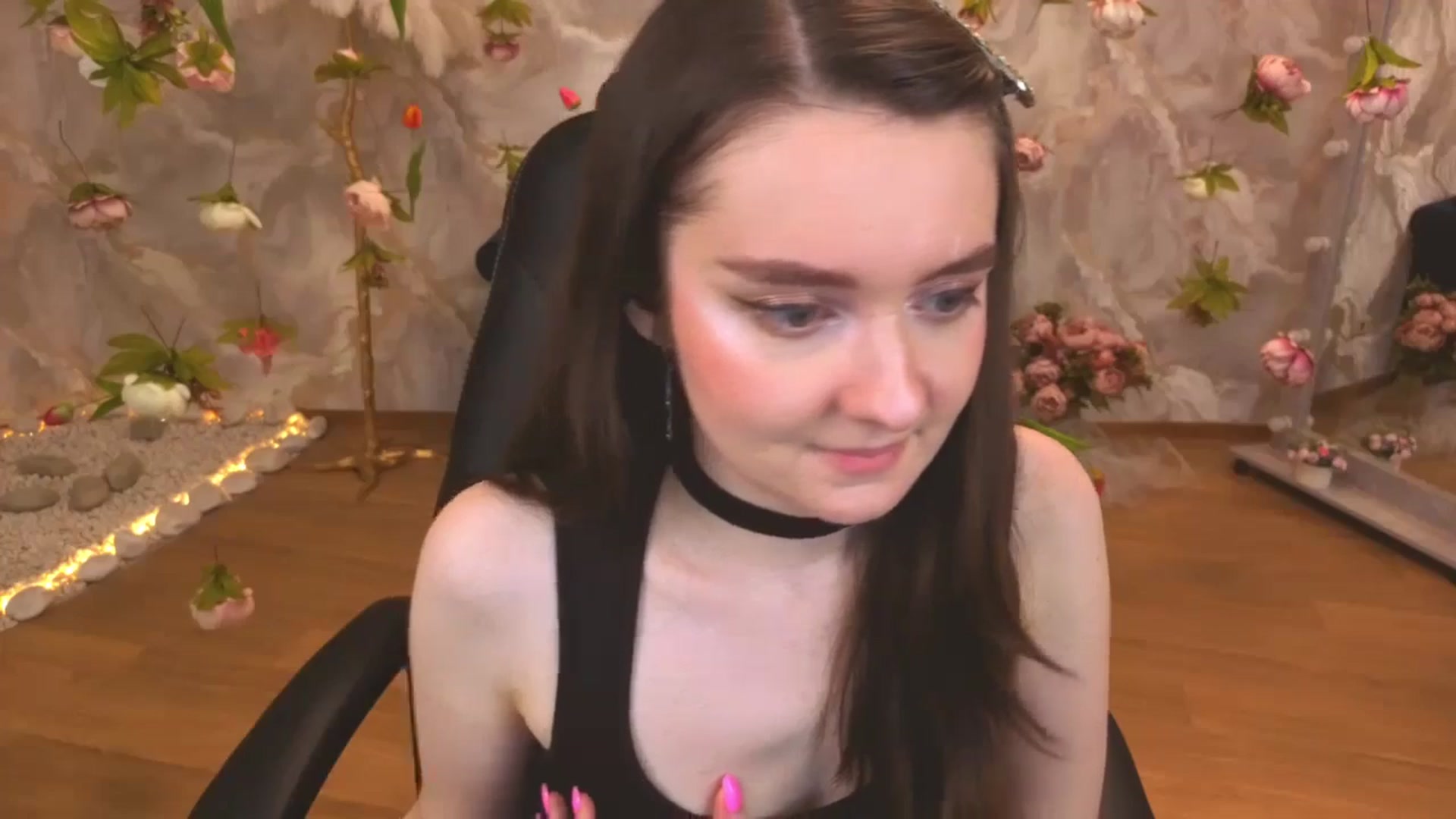 Gallery image thumbnail from Milim_Nava's myfreecams stream on, 04/09/2026, 09:03 image 16 of 20