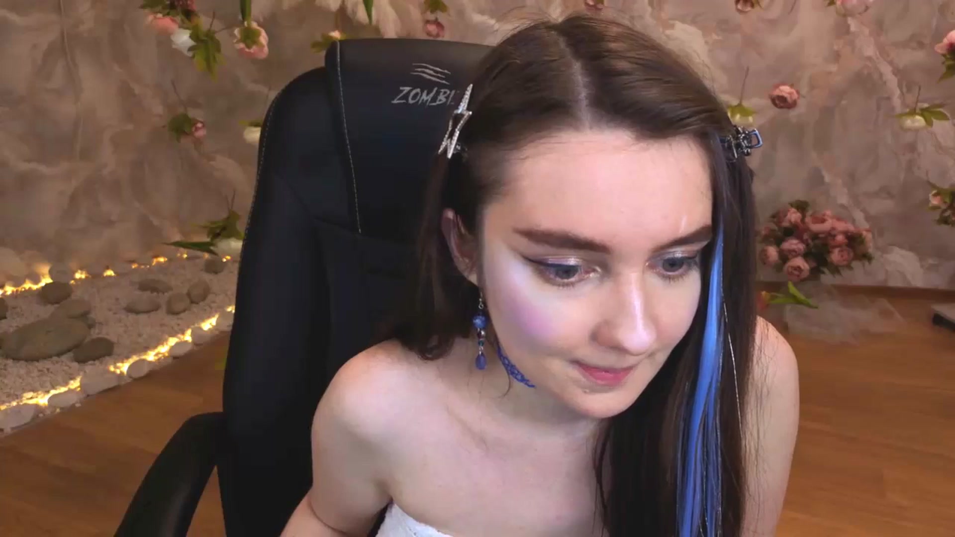 Gallery image thumbnail from Milim_Nava's myfreecams stream on, 04/12/2026, 02:30 image 9 of 20