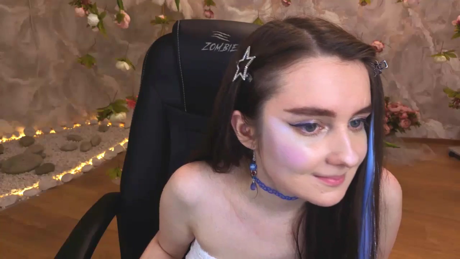 Gallery image thumbnail from Milim_Nava's myfreecams stream on, 04/12/2026, 02:30 image 11 of 20