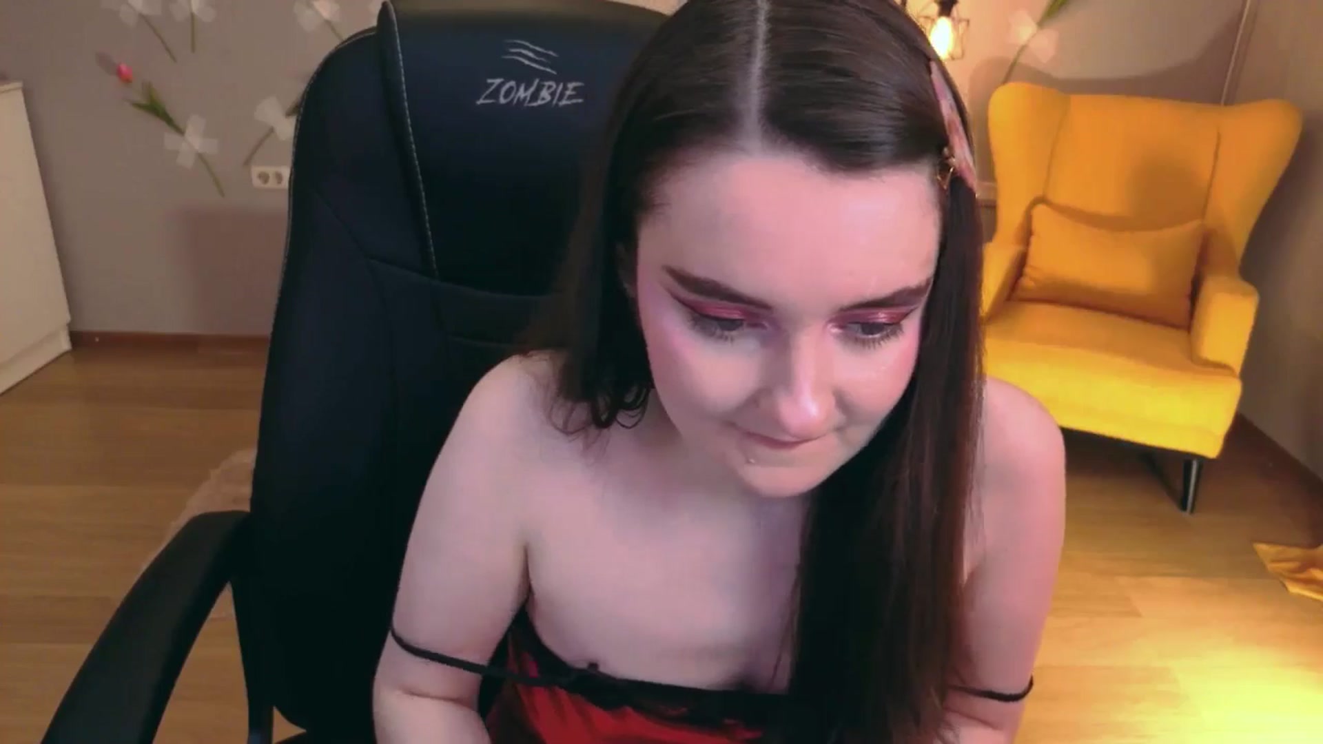 Gallery image thumbnail from Milim_Nava's myfreecams stream on, 04/12/2026, 21:49 image 19 of 20