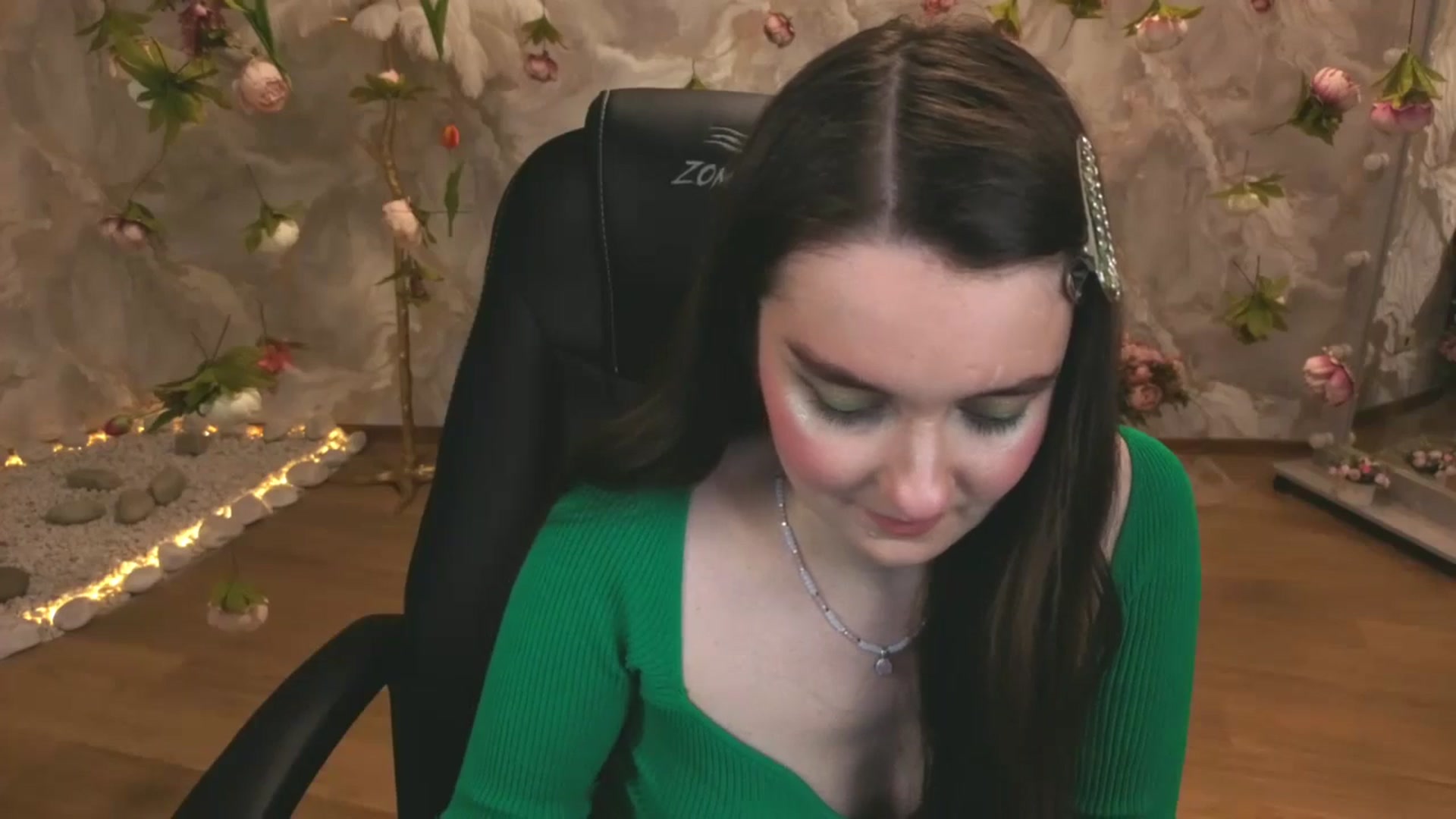 Gallery image thumbnail from Milim_Nava's myfreecams stream on, 04/13/2026, 19:49 image 3 of 20