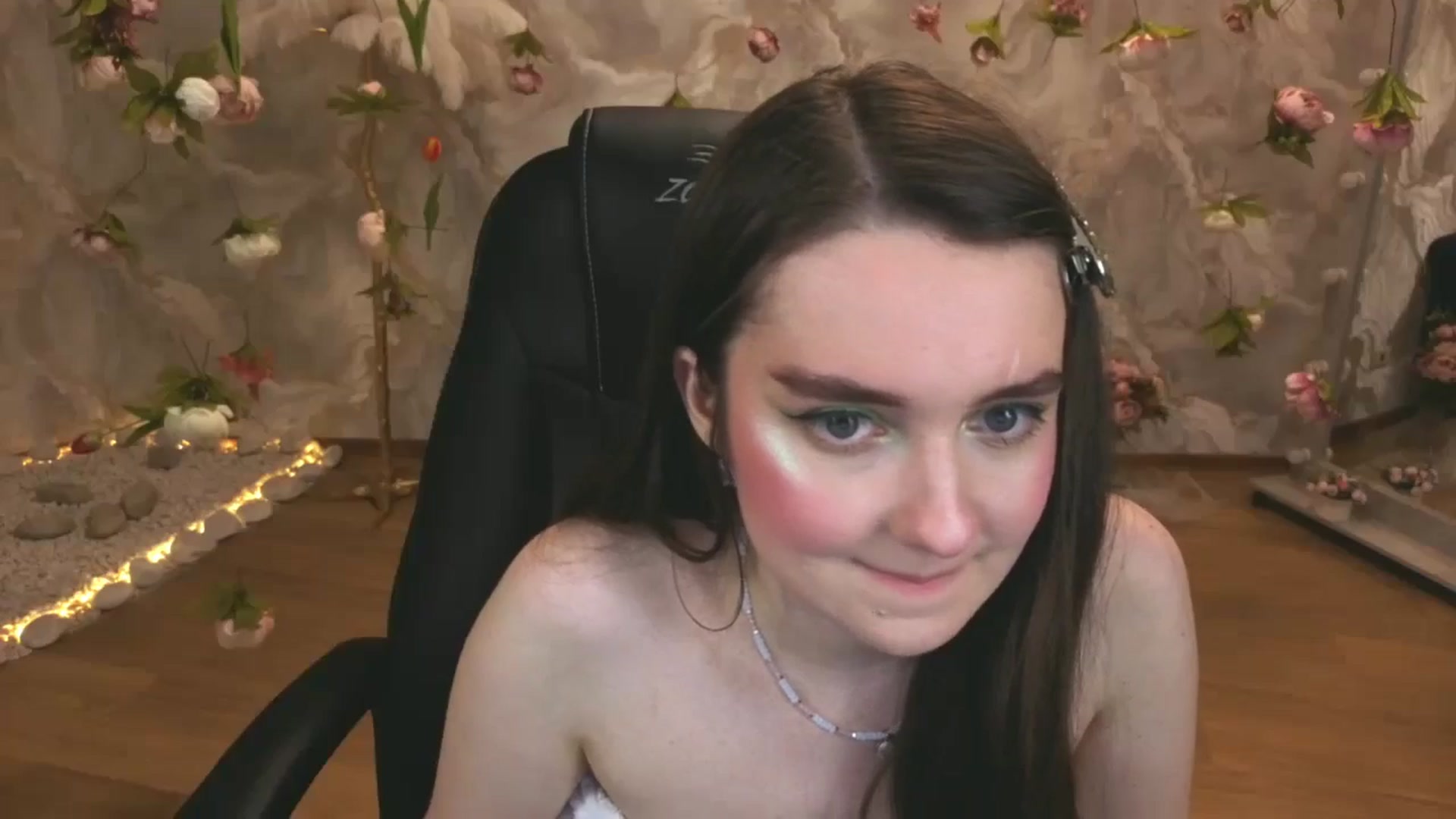 Gallery image thumbnail from Milim_Nava's myfreecams stream on, 04/13/2026, 20:52 image 6 of 20