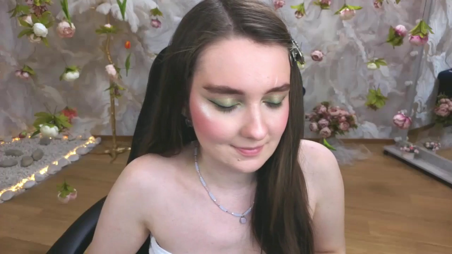 Gallery image thumbnail from Milim_Nava's myfreecams stream on, 04/13/2026, 22:55 image 6 of 20