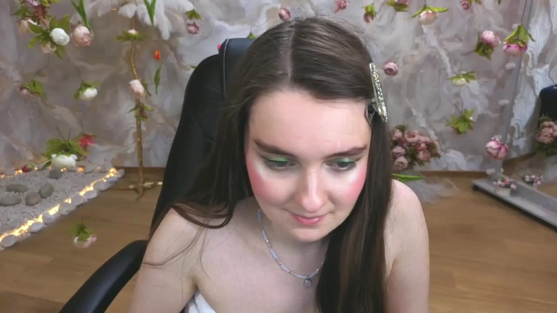 Gallery image thumbnail from Milim_Nava's myfreecams stream on, 04/13/2026, 22:55 image 5 of 20
