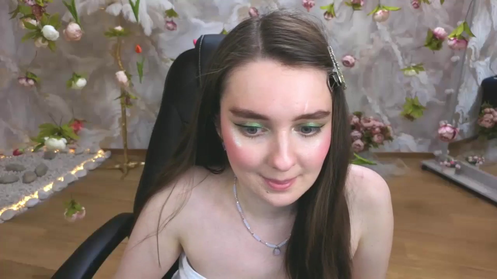 Gallery image thumbnail from Milim_Nava's myfreecams stream on, 04/13/2026, 22:55 image 7 of 20