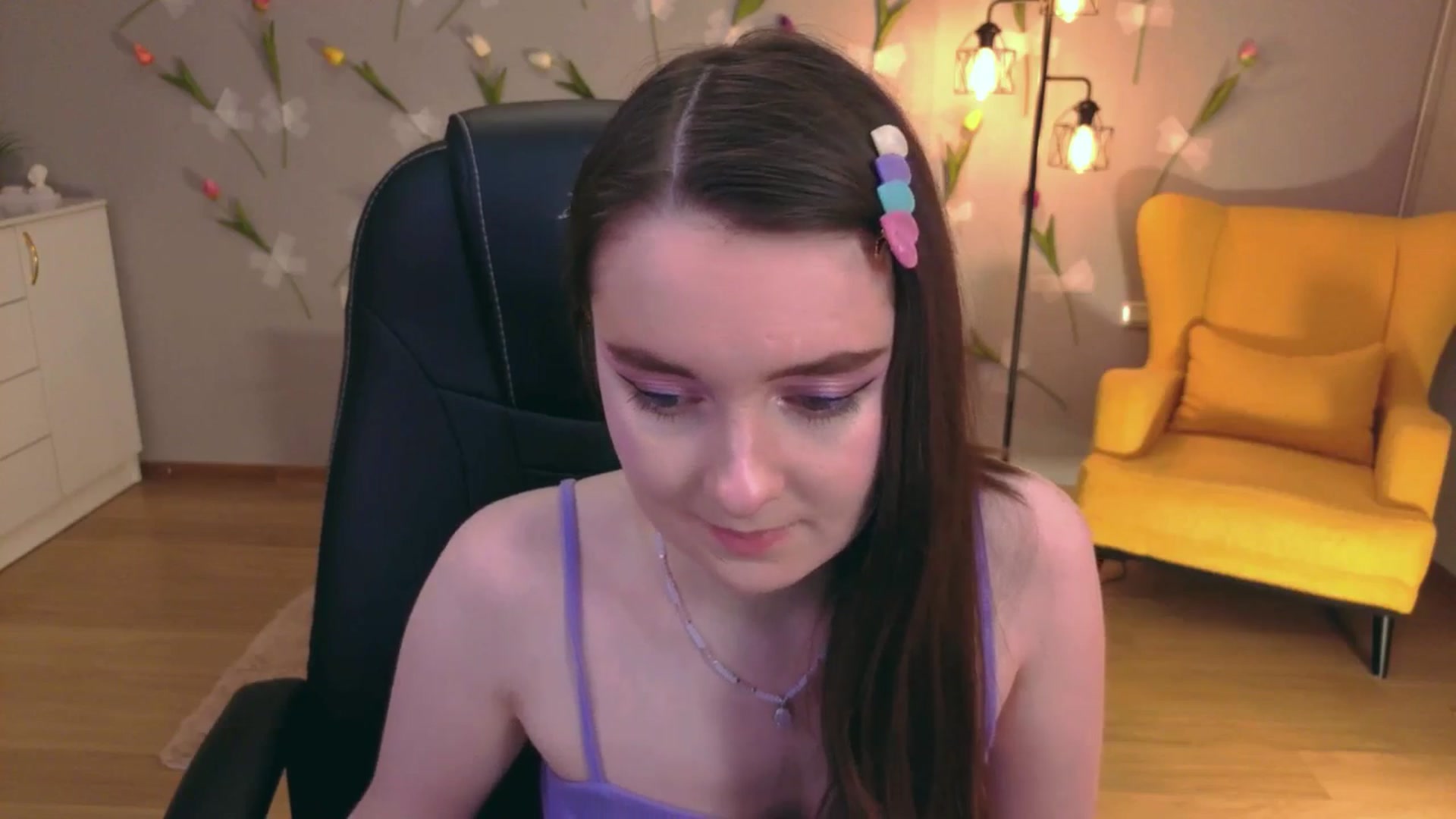 Gallery image thumbnail from Milim_Nava's myfreecams stream on, 04/14/2026, 19:38 image 17 of 20