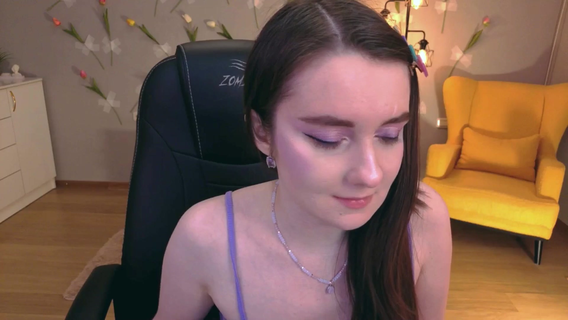 Gallery image thumbnail from Milim_Nava's myfreecams stream on, 04/14/2026, 19:38 image 16 of 20