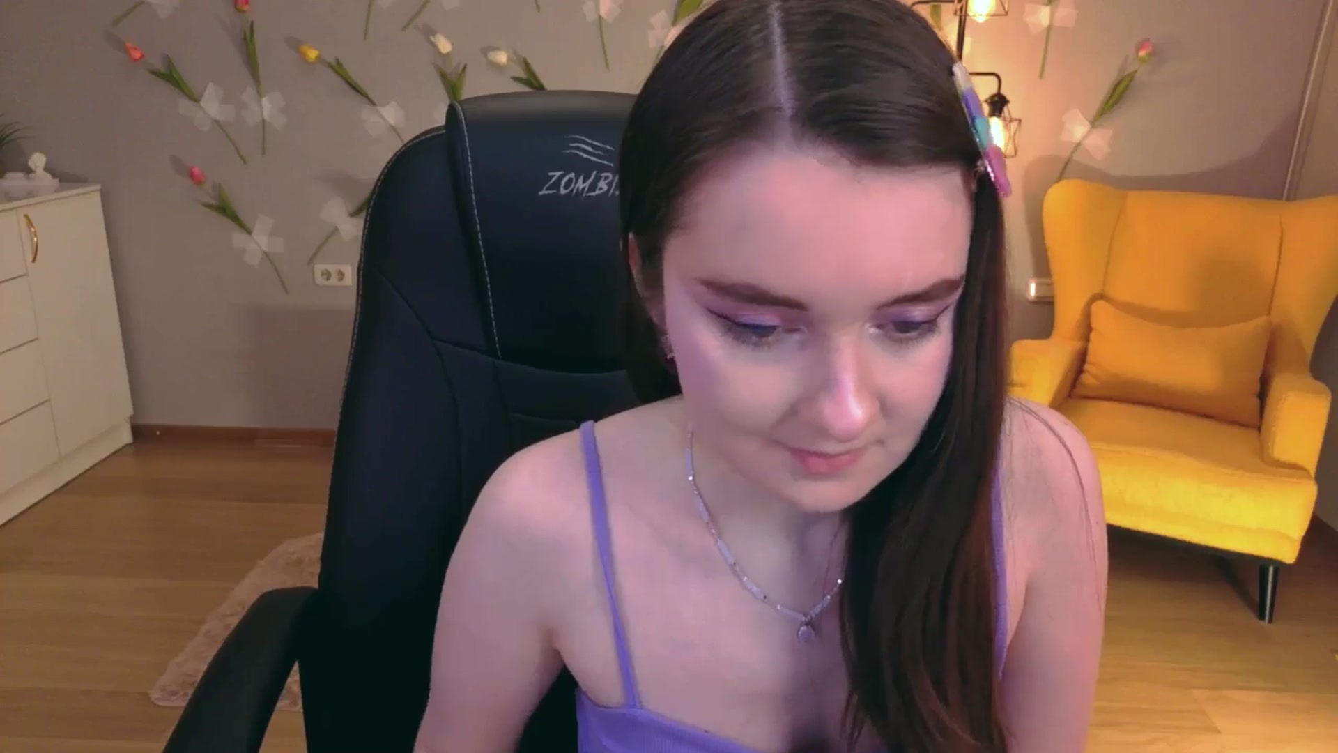 Gallery image thumbnail from Milim_Nava's myfreecams stream on, 04/14/2026, 19:38 image 18 of 20