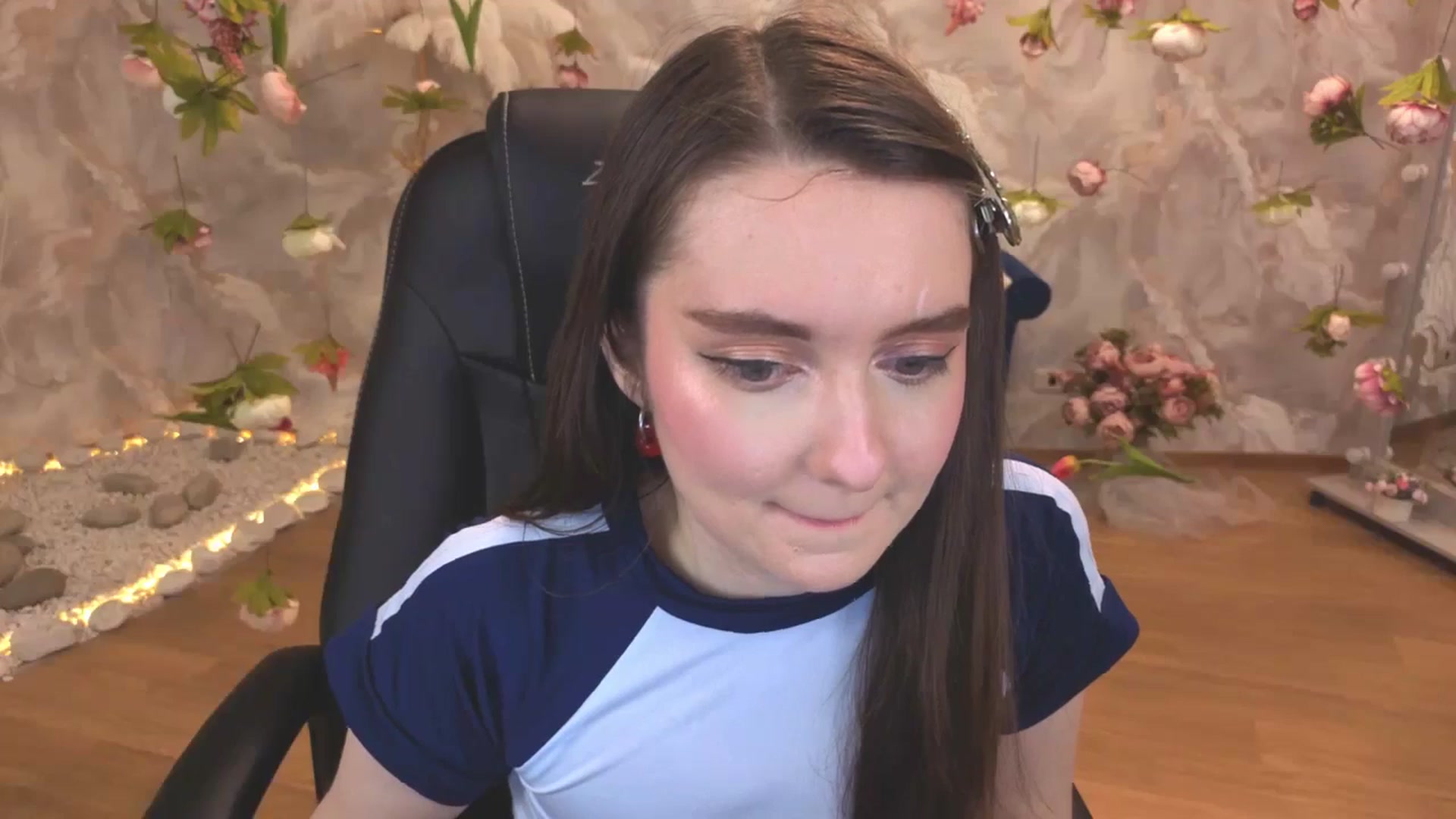 Gallery image thumbnail from Milim_Nava's myfreecams stream on, 04/16/2026, 09:17 image 19 of 20