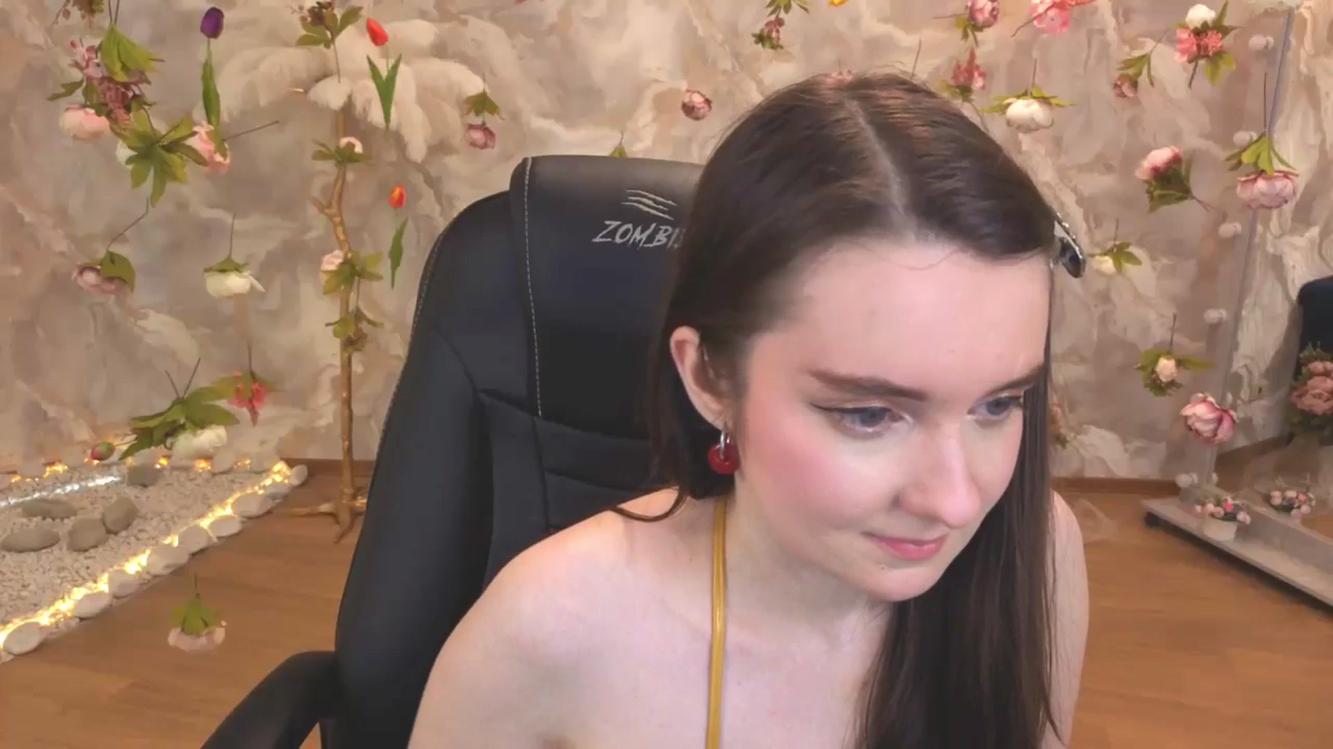 Gallery image thumbnail from Milim_Nava's myfreecams stream on, 04/16/2026, 12:08 image 20 of 20