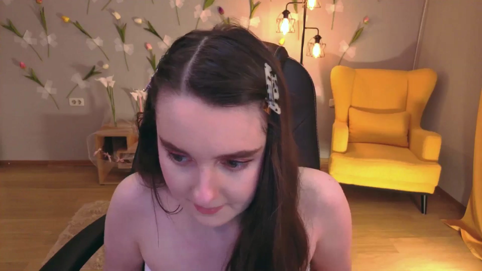 Gallery image thumbnail from Milim_Nava's myfreecams stream on, 04/17/2026, 10:33 image 3 of 20