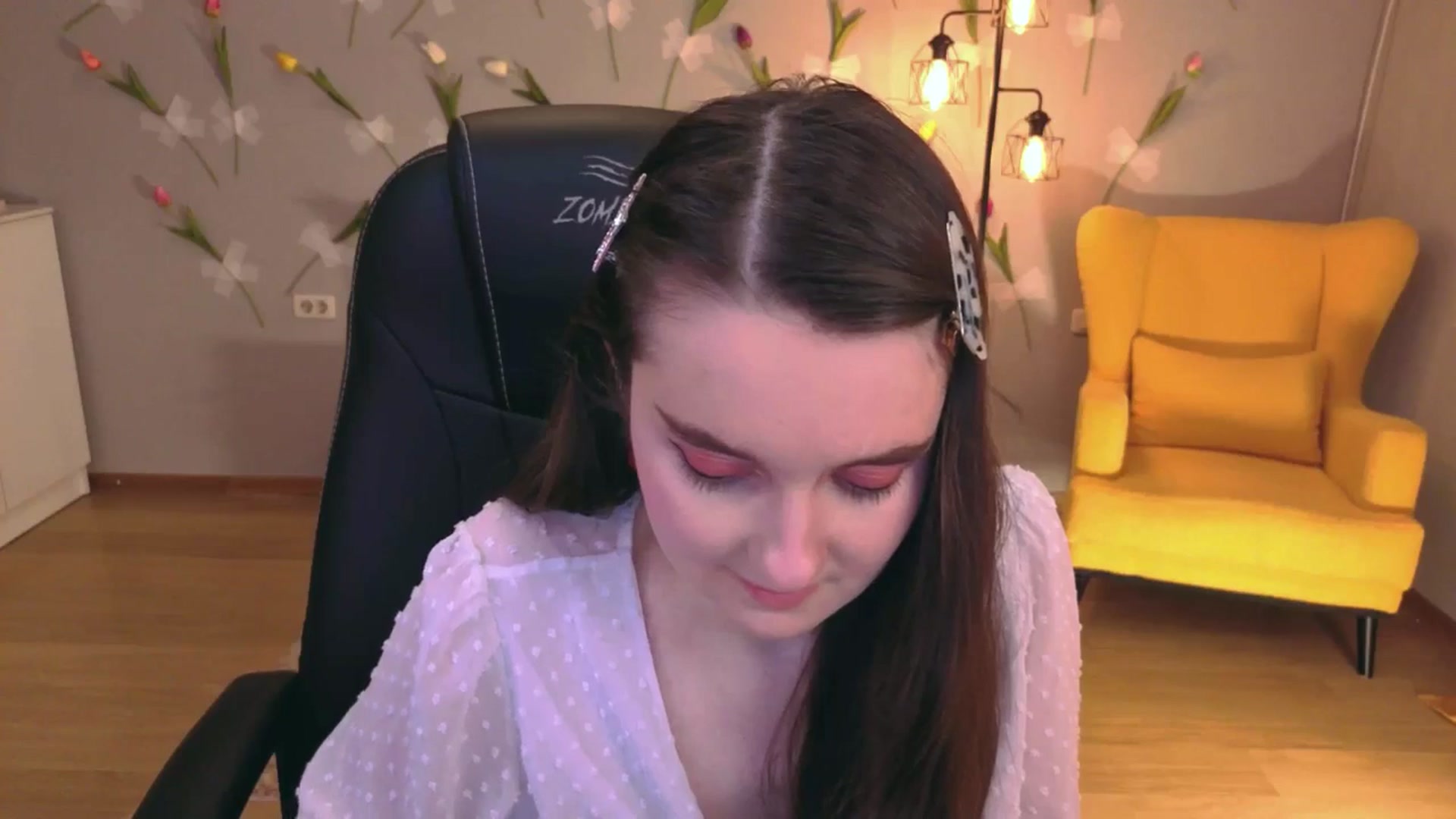 Gallery image thumbnail from Milim_Nava's myfreecams stream on, 04/17/2026, 12:25 image 10 of 20