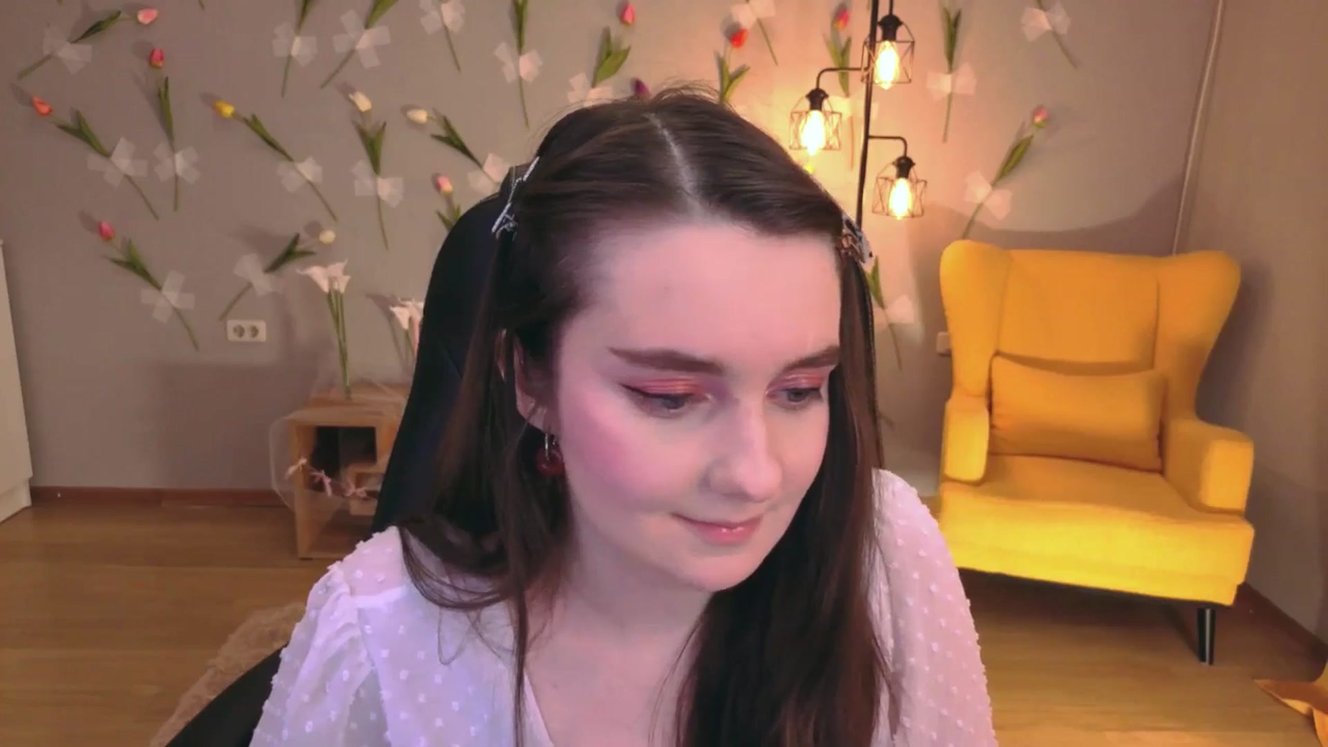 Gallery image thumbnail from Milim_Nava's myfreecams stream on, 04/17/2026, 12:25 image 3 of 20