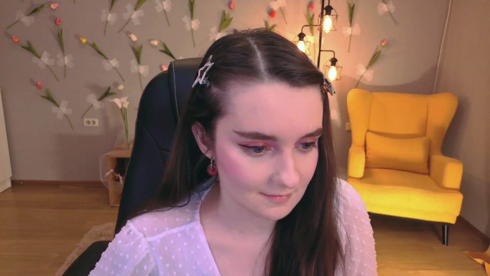 Gallery image thumbnail from Milim_Nava's myfreecams stream on, 04/17/2026, 12:25 image 4 of 20