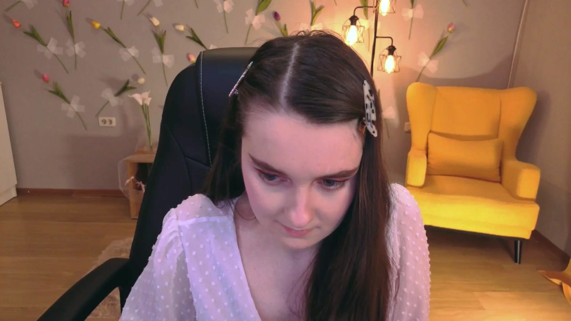 Gallery image thumbnail from Milim_Nava's myfreecams stream on, 04/17/2026, 12:25 image 7 of 20