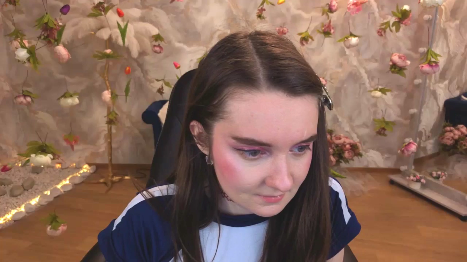 Gallery image thumbnail from Milim_Nava's myfreecams stream on, 04/19/2026, 22:52 image 6 of 20