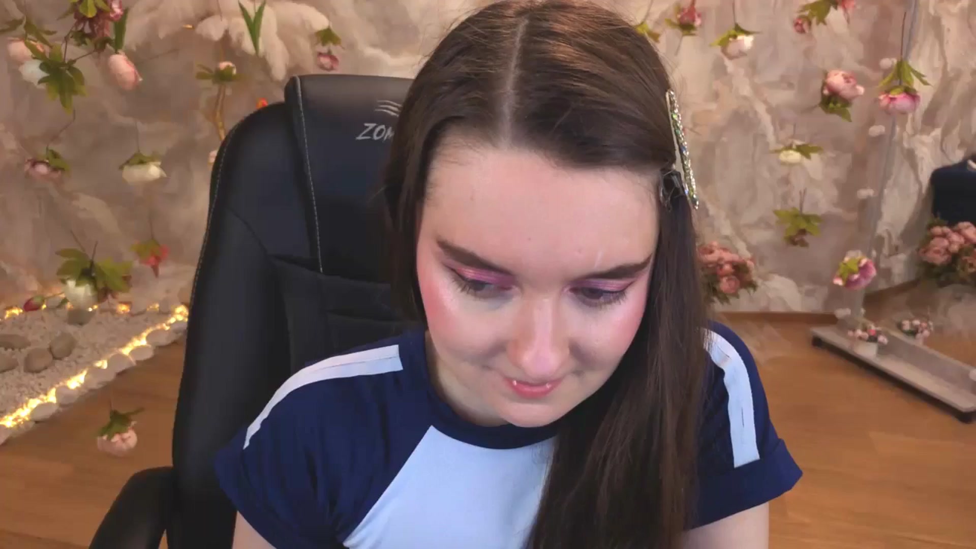 Gallery image thumbnail from Milim_Nava's myfreecams stream on, 04/19/2026, 22:52 image 14 of 20