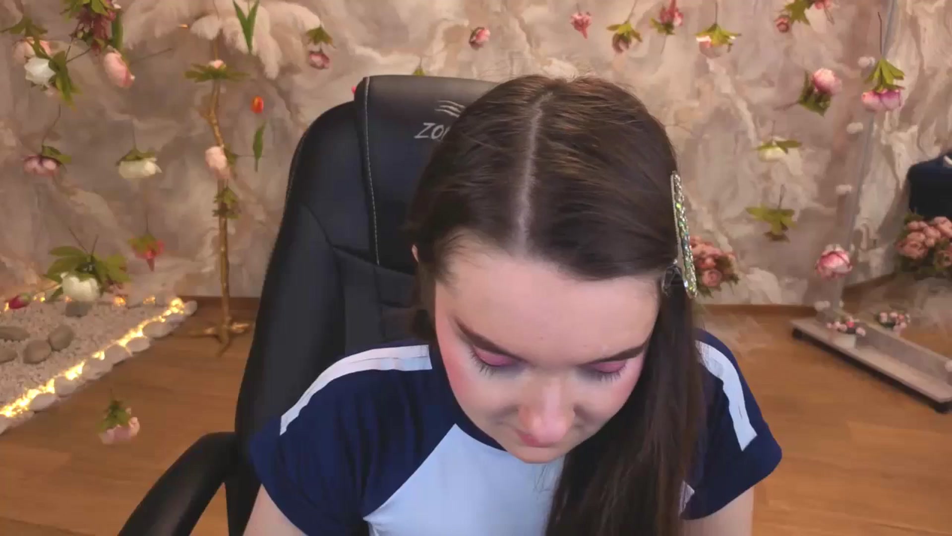 Gallery image thumbnail from Milim_Nava's myfreecams stream on, 04/19/2026, 22:52 image 19 of 20