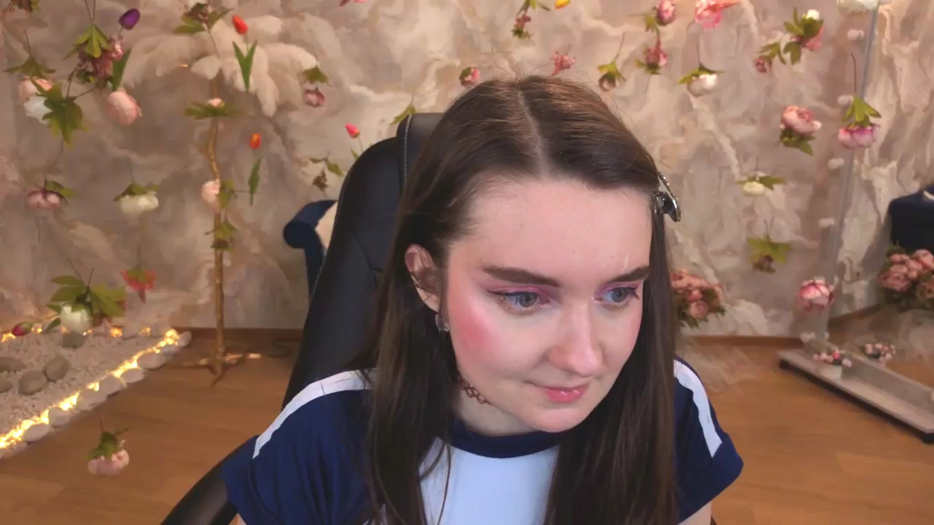 Gallery image thumbnail from Milim_Nava's myfreecams stream on, 04/19/2026, 22:52 image 9 of 20