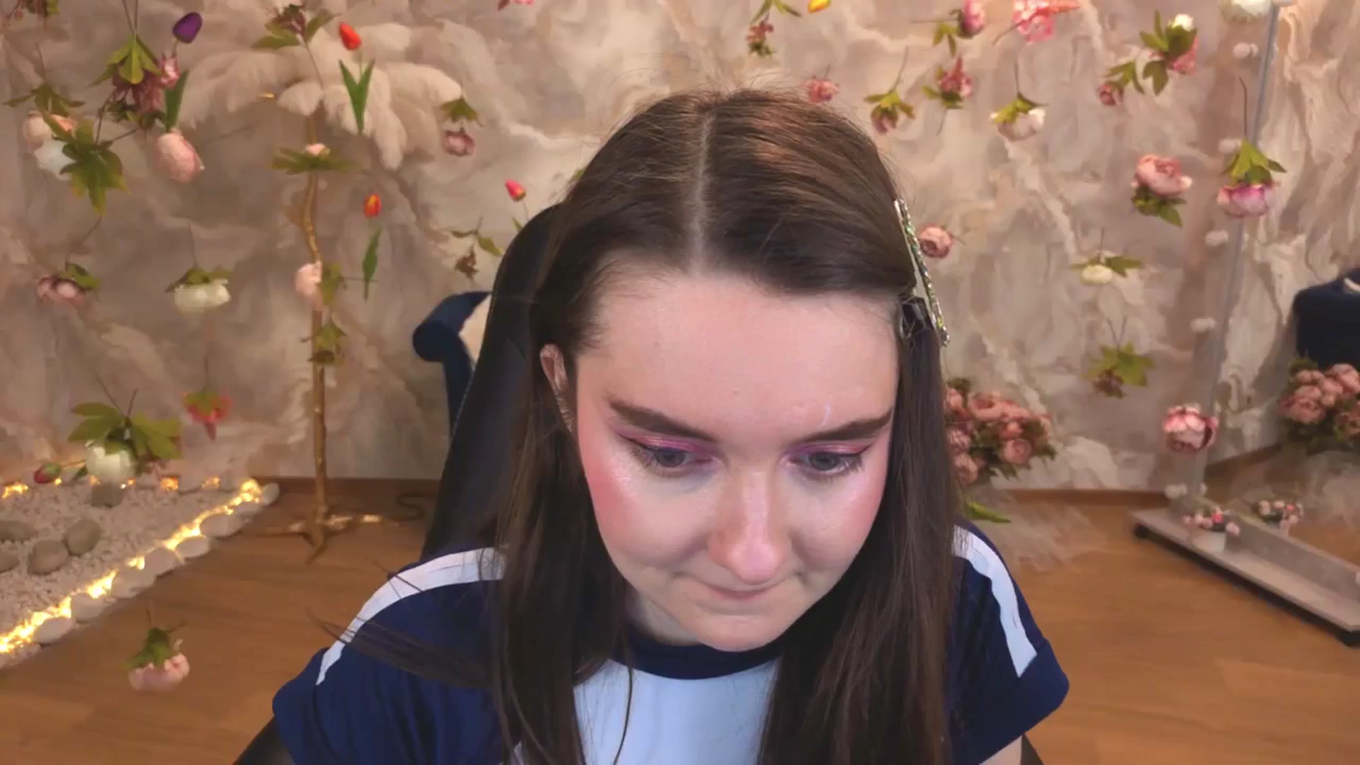Gallery image thumbnail from Milim_Nava's myfreecams stream on, 04/19/2026, 22:52 image 7 of 20