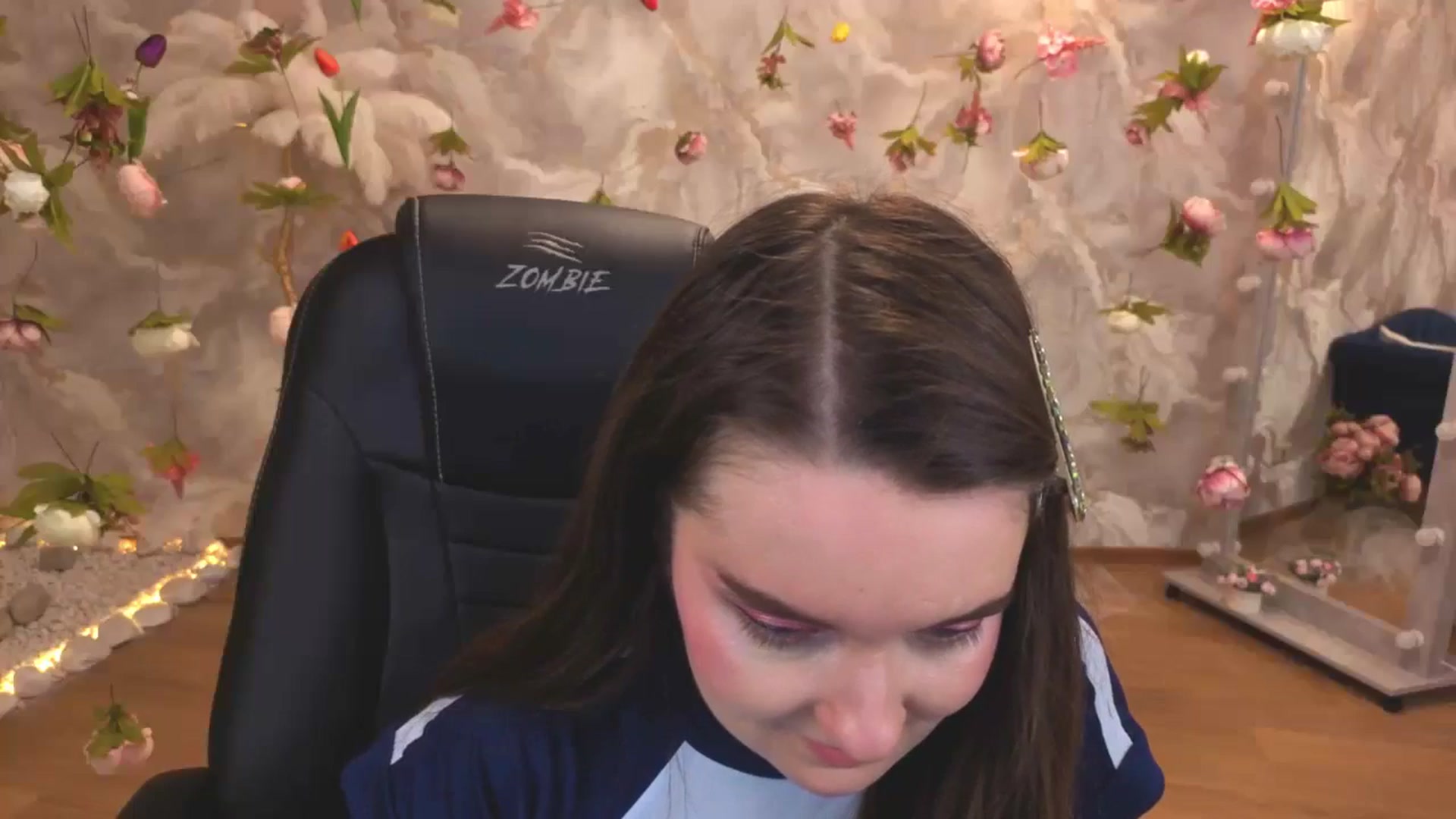 Gallery image thumbnail from Milim_Nava's myfreecams stream on, 04/19/2026, 23:50 image 15 of 20