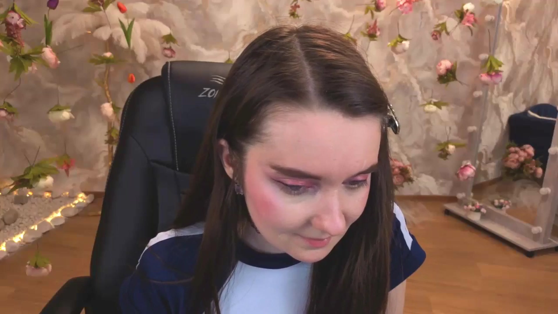 Gallery image thumbnail from Milim_Nava's myfreecams stream on, 04/19/2026, 23:50 image 20 of 20