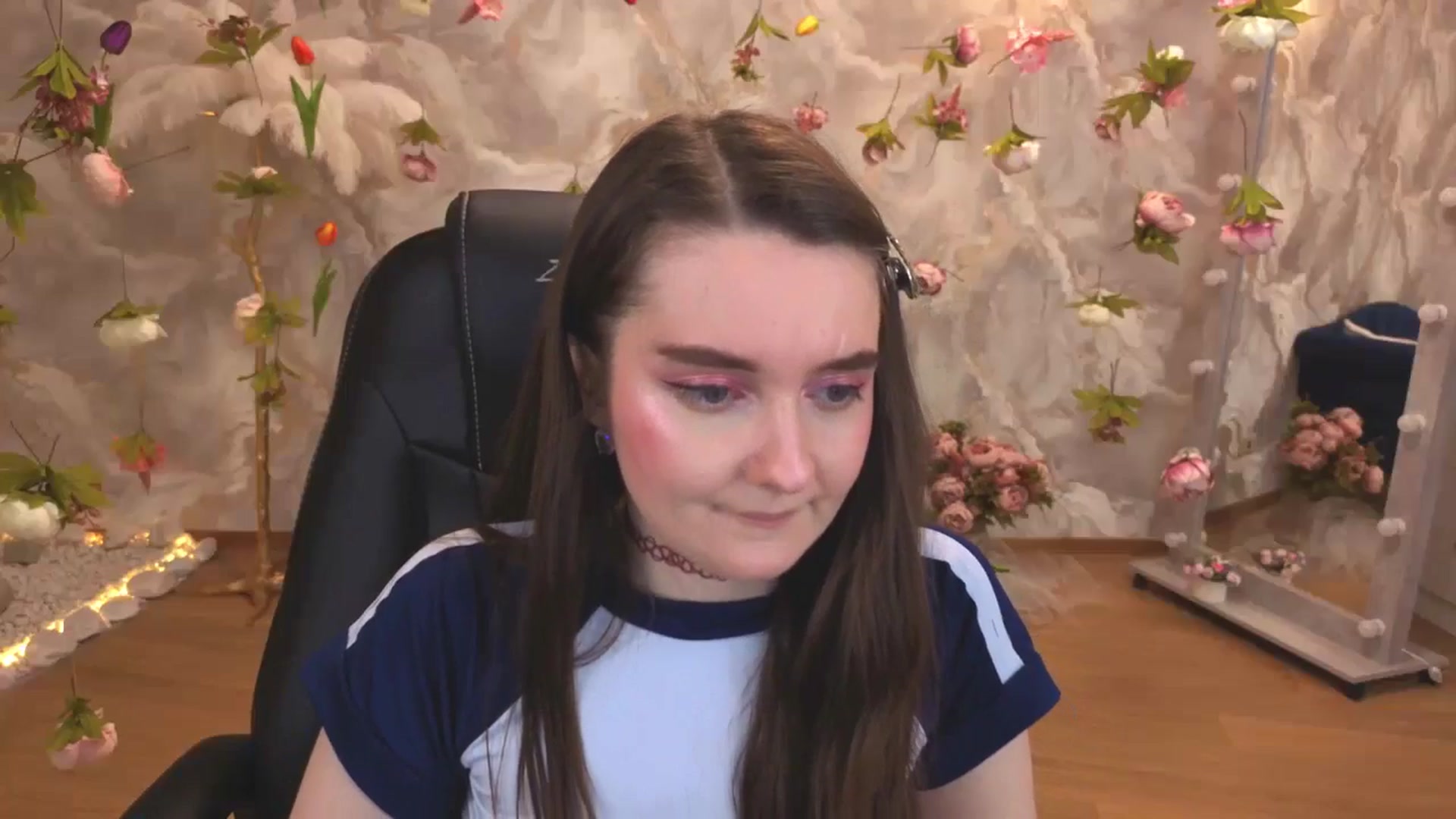 Gallery image thumbnail from Milim_Nava's myfreecams stream on, 04/19/2026, 23:50 image 5 of 20