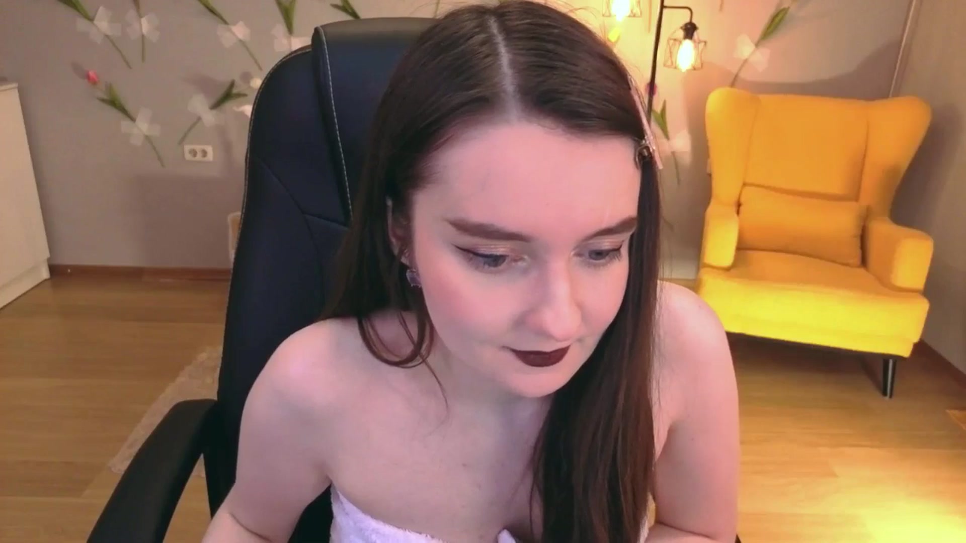 Gallery image thumbnail from Milim_Nava's myfreecams stream on, 04/20/2026, 23:23 image 2 of 20