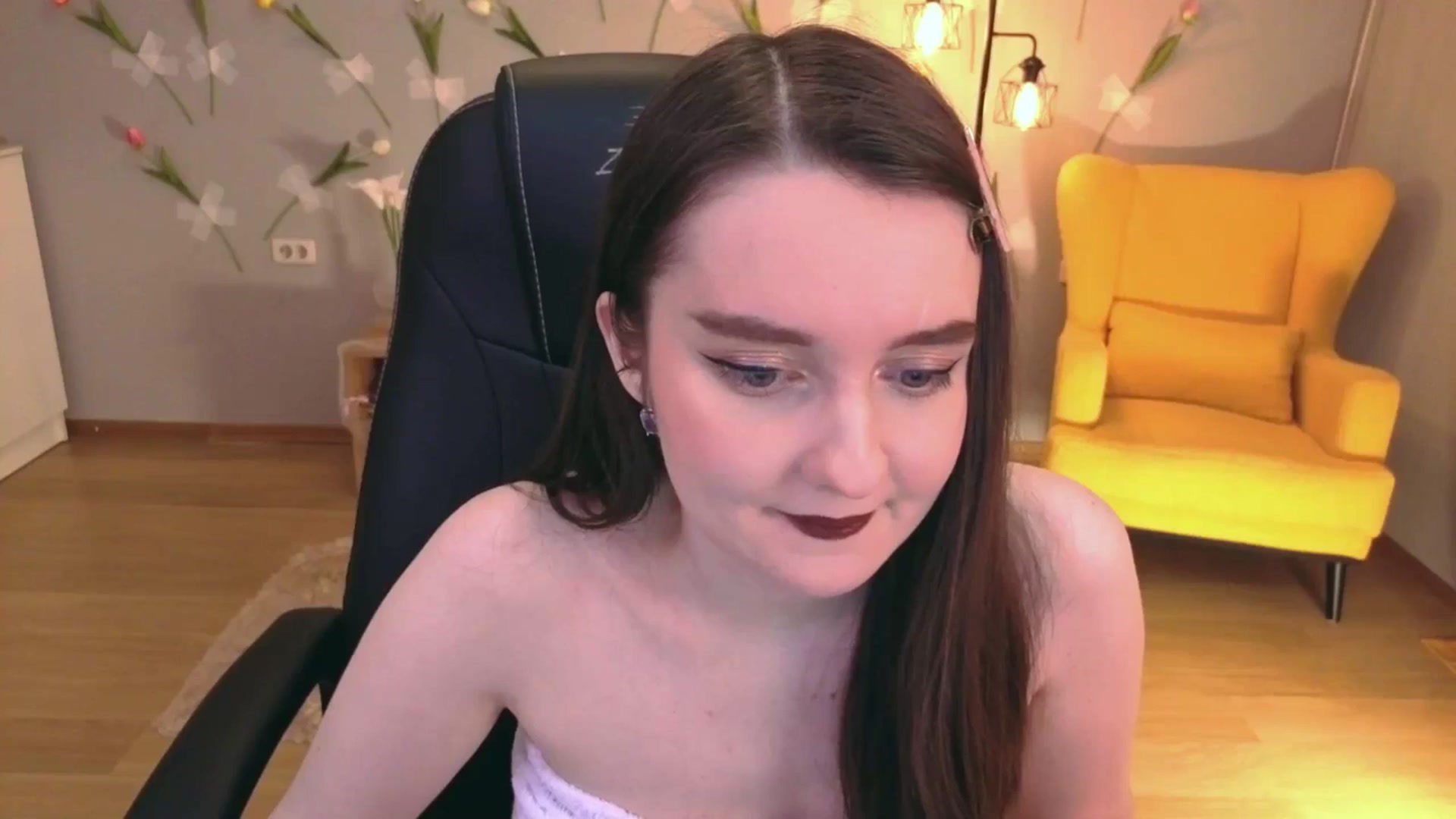 Gallery image thumbnail from Milim_Nava's myfreecams stream on, 04/20/2026, 23:23 image 8 of 20