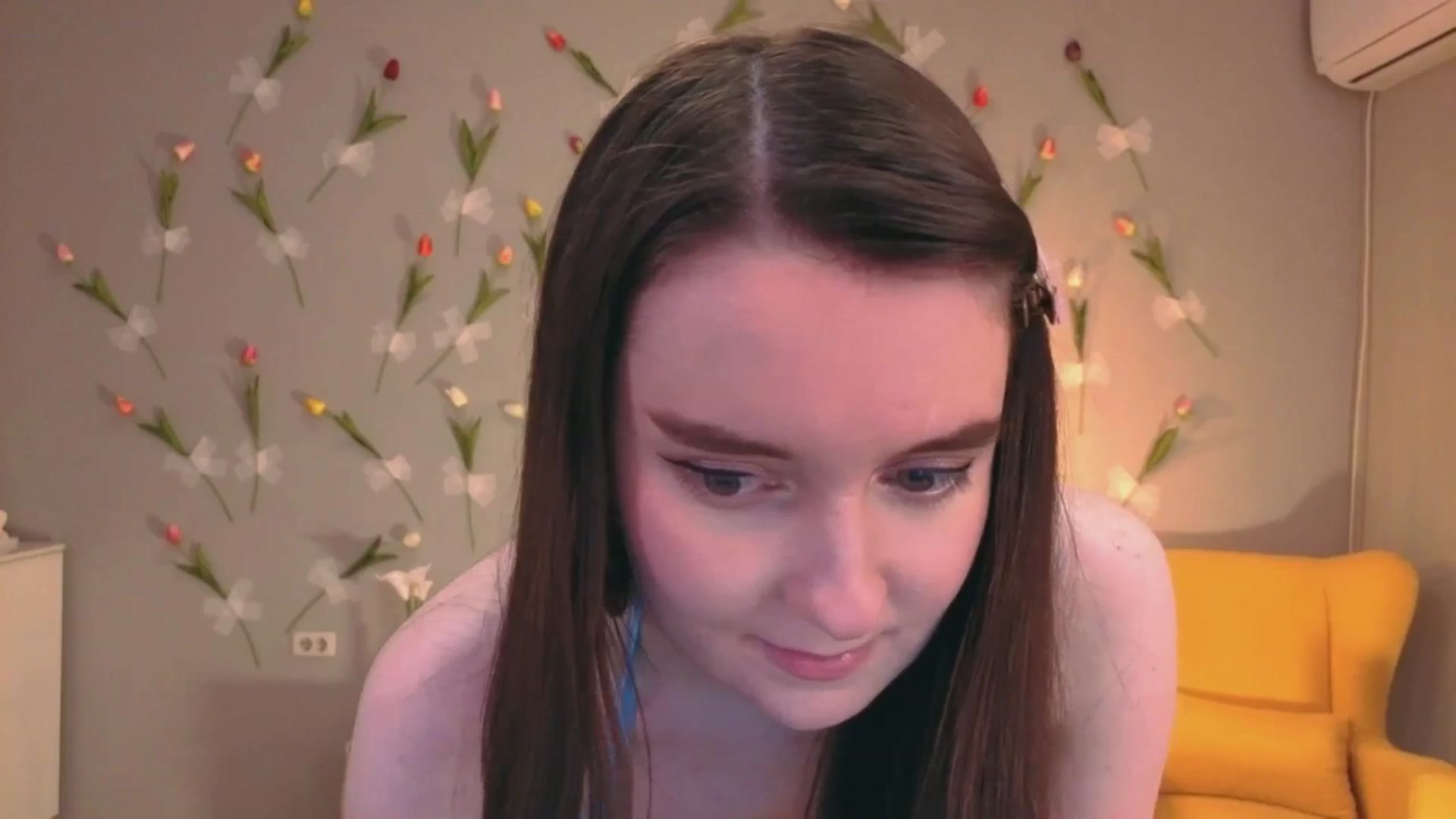 Gallery image thumbnail from Milim_Nava's myfreecams stream on, 04/21/2026, 01:42 image 14 of 20