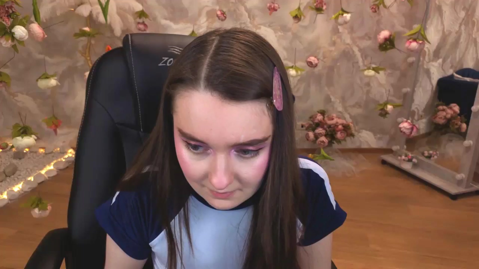 Gallery image thumbnail from Milim_Nava's myfreecams stream on, 04/21/2026, 21:26 image 14 of 20