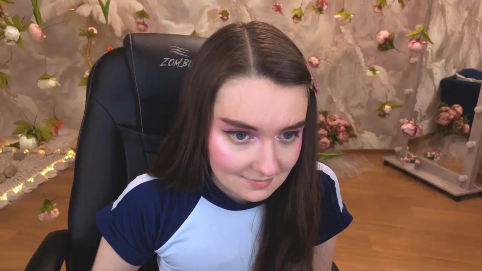 Gallery image thumbnail from Milim_Nava's myfreecams stream on, 04/21/2026, 21:26 image 13 of 20