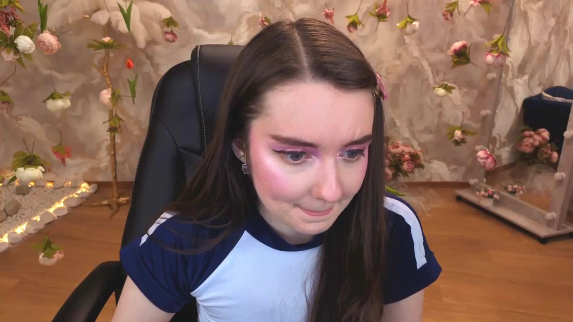Gallery image thumbnail from Milim_Nava's myfreecams stream on, 04/21/2026, 21:26 image 10 of 20