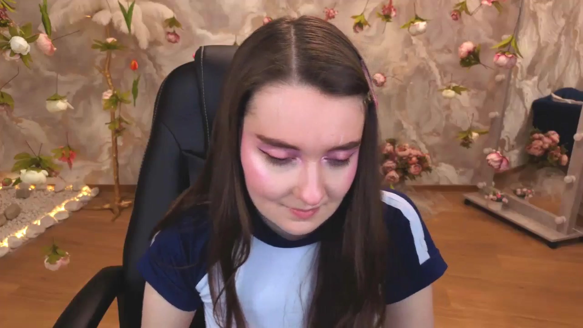 Gallery image thumbnail from Milim_Nava's myfreecams stream on, 04/21/2026, 21:26 image 11 of 20