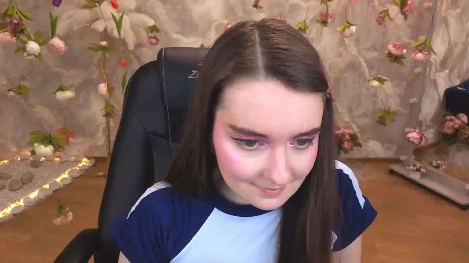Gallery image thumbnail from Milim_Nava's myfreecams stream on, 04/21/2026, 23:49 image 1 of 20