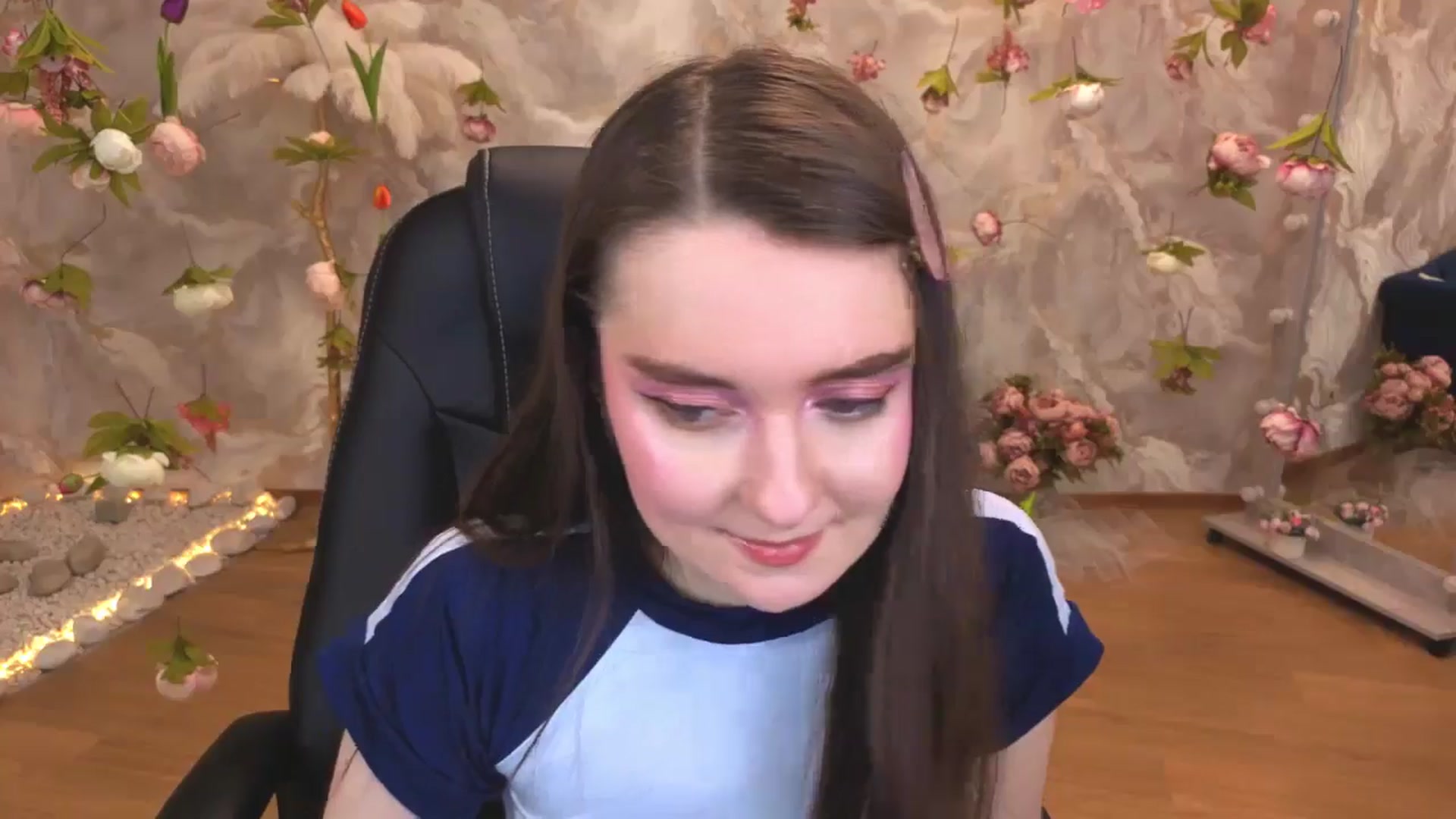Gallery image thumbnail from Milim_Nava's myfreecams stream on, 04/21/2026, 23:49 image 19 of 20