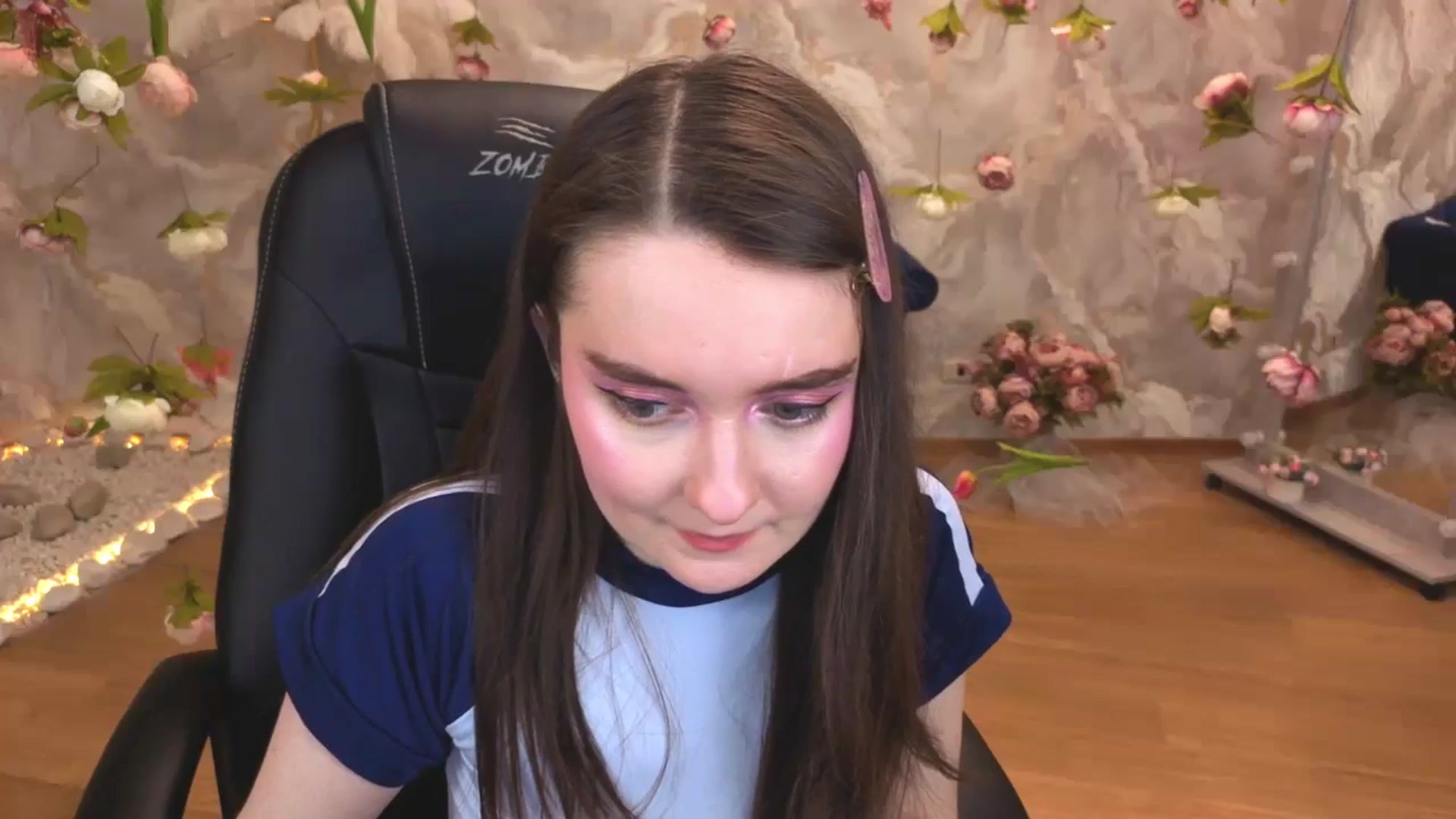 Gallery image thumbnail from Milim_Nava's myfreecams stream on, 04/21/2026, 23:49 image 15 of 20