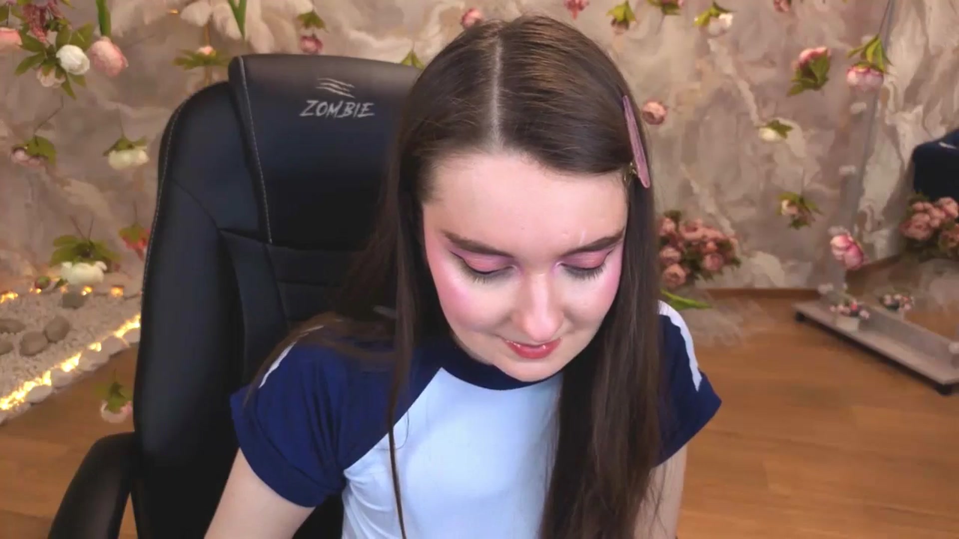 Gallery image thumbnail from Milim_Nava's myfreecams stream on, 04/21/2026, 23:49 image 9 of 20