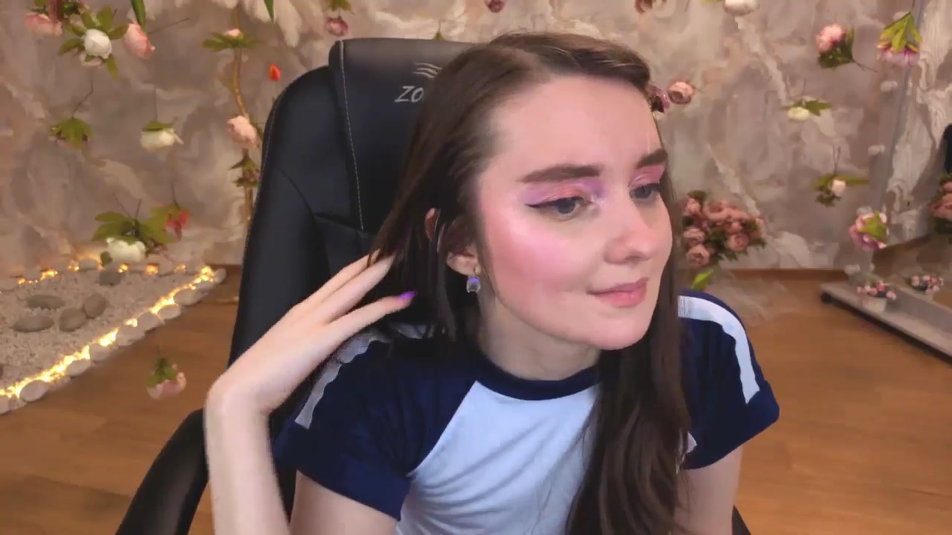 Gallery image thumbnail from Milim_Nava's myfreecams stream on, 04/22/2026, 01:25 image 4 of 20
