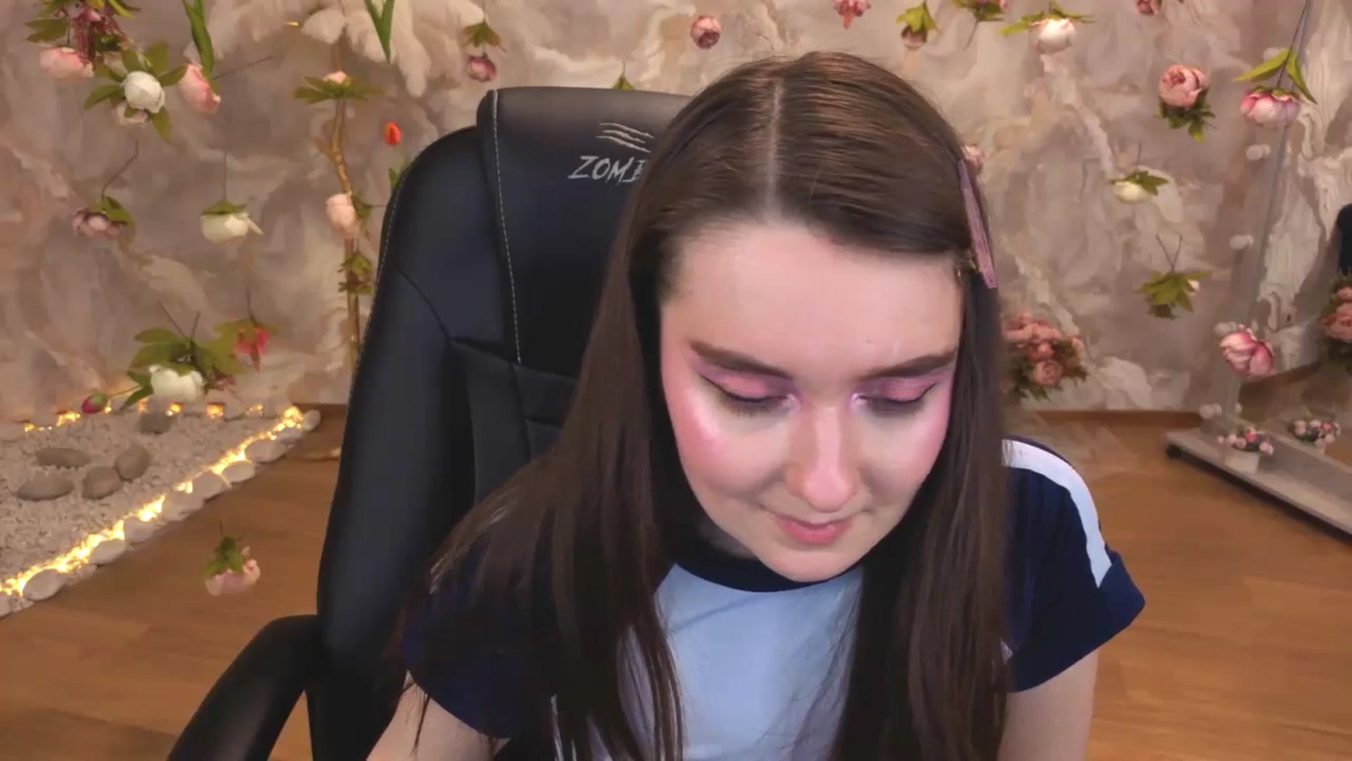 Gallery image thumbnail from Milim_Nava's myfreecams stream on, 04/22/2026, 01:25 image 11 of 20