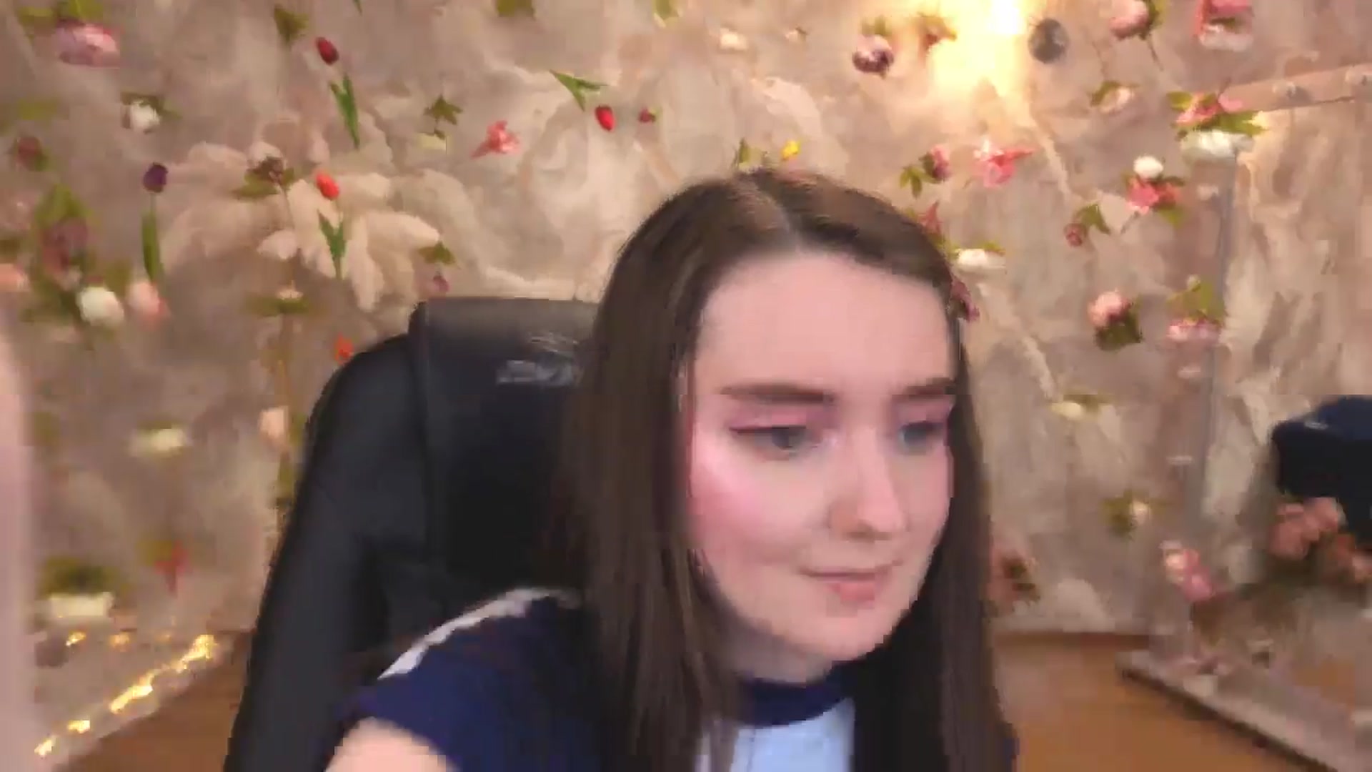 Gallery image thumbnail from Milim_Nava's myfreecams stream on, 04/22/2026, 01:25 image 2 of 20