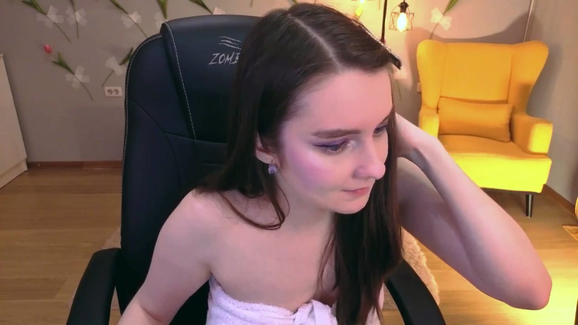 Gallery image thumbnail from Milim_Nava's myfreecams stream on, 04/22/2026, 21:04 image 10 of 20