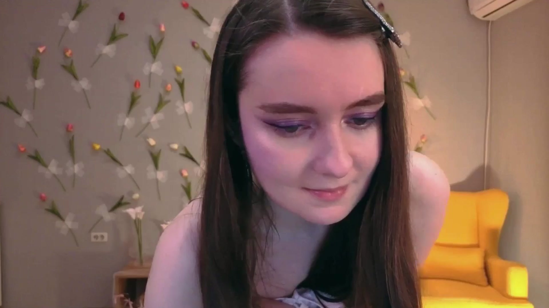 Gallery image thumbnail from Milim_Nava's myfreecams stream on, 04/22/2026, 21:04 image 14 of 20