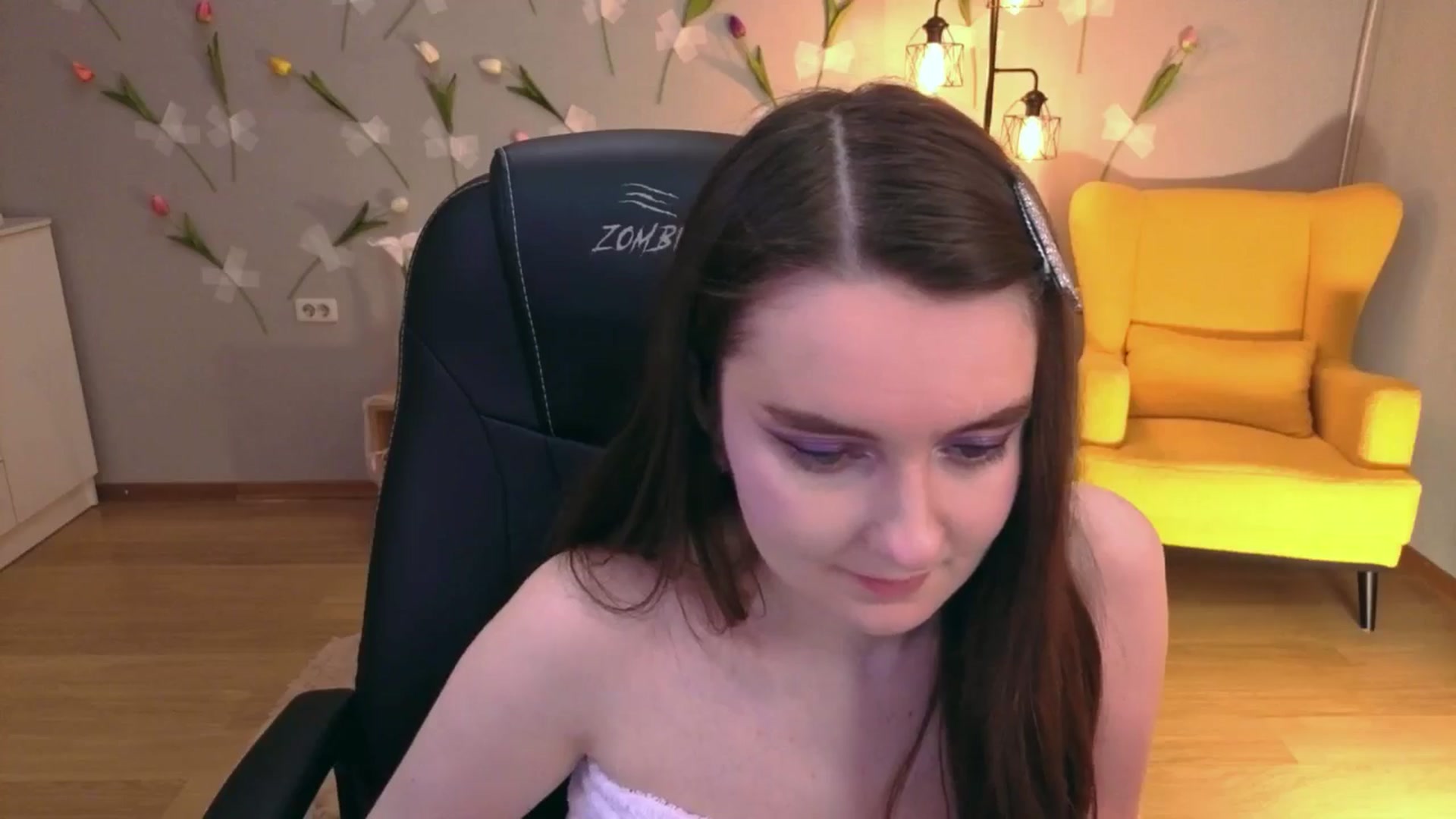Gallery image thumbnail from Milim_Nava's myfreecams stream on, 04/22/2026, 21:04 image 17 of 20