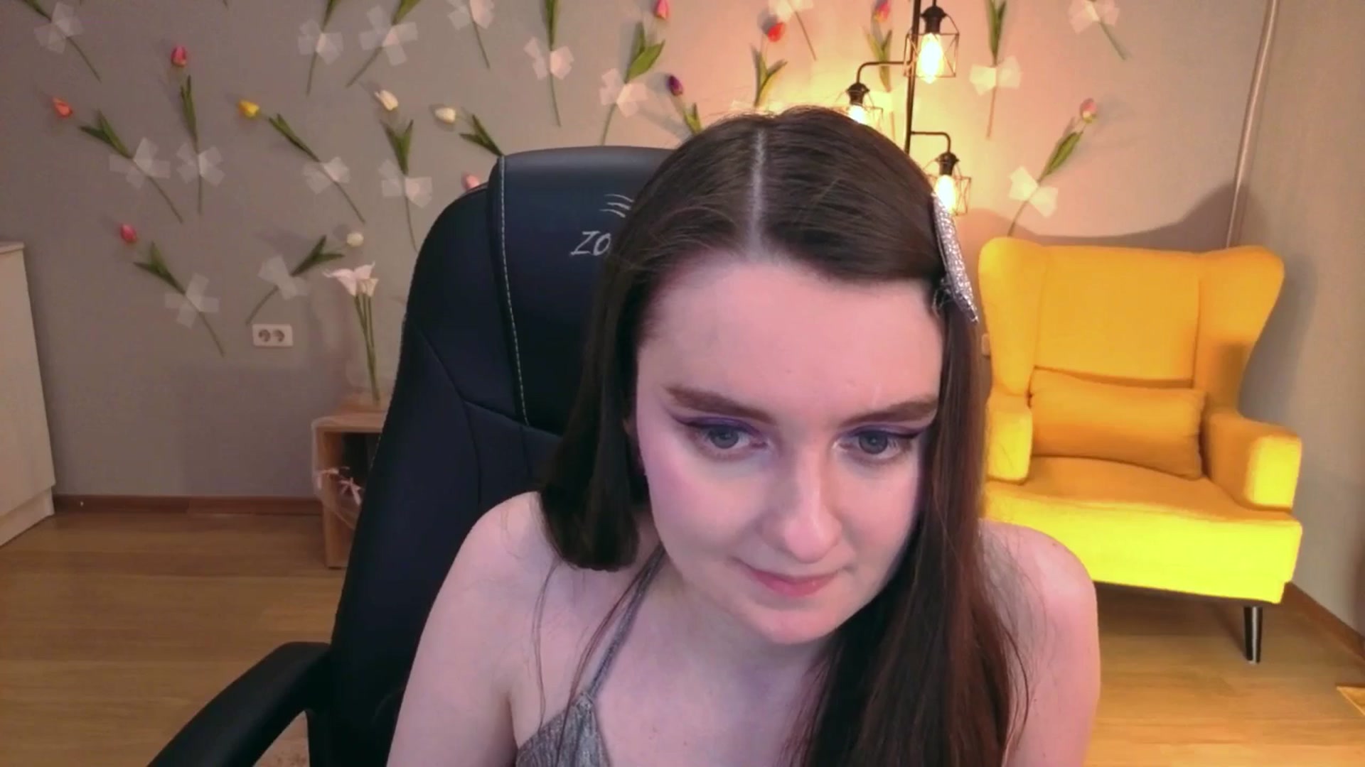 Gallery image thumbnail from Milim_Nava's myfreecams stream on, 04/23/2026, 01:55 image 18 of 20
